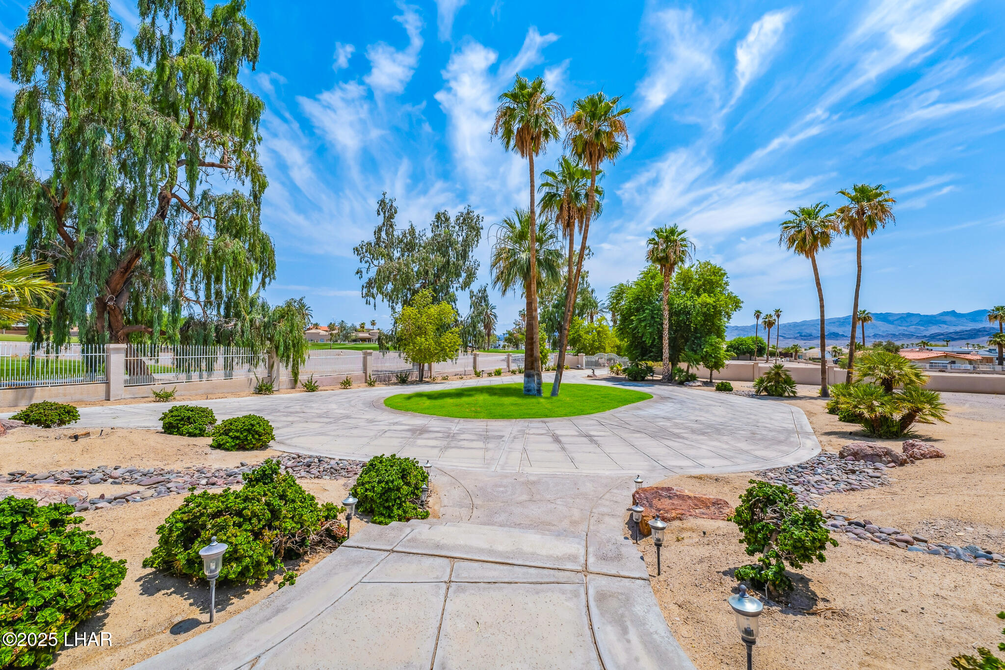Lake Havasu City, Arizona, 86406, United States, 4 Bedrooms Bedrooms, ,2 BathroomsBathrooms,Residential,For Sale,1901337