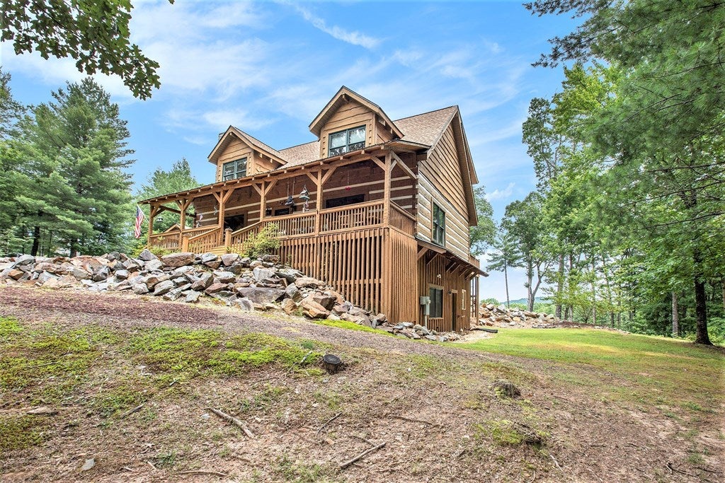 Blue Ridge, Georgia, 30513, United States, 4 Bedrooms Bedrooms, ,3 BathroomsBathrooms,Residential,For Sale,1871942