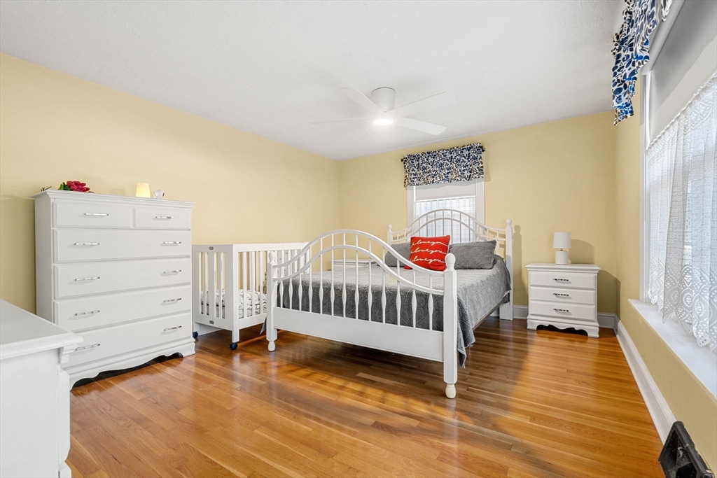 Haverhill, Massachusetts, 01835, United States, 3 Bedrooms Bedrooms, ,2 BathroomsBathrooms,Residential,For Sale,1967914