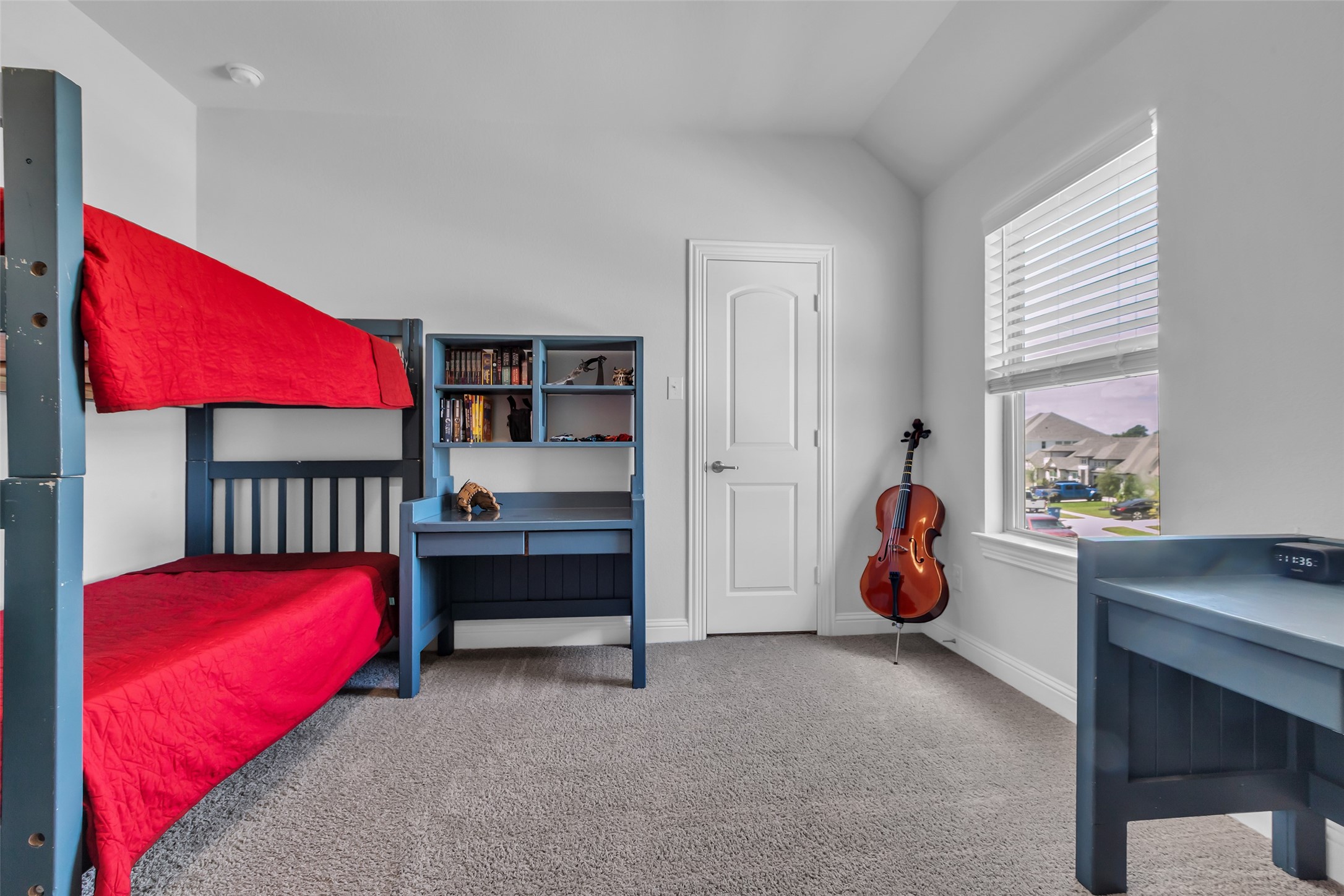 Webster, Texas, 77598, United States, 4 Bedrooms Bedrooms, ,4 BathroomsBathrooms,Residential,For Sale,1901174