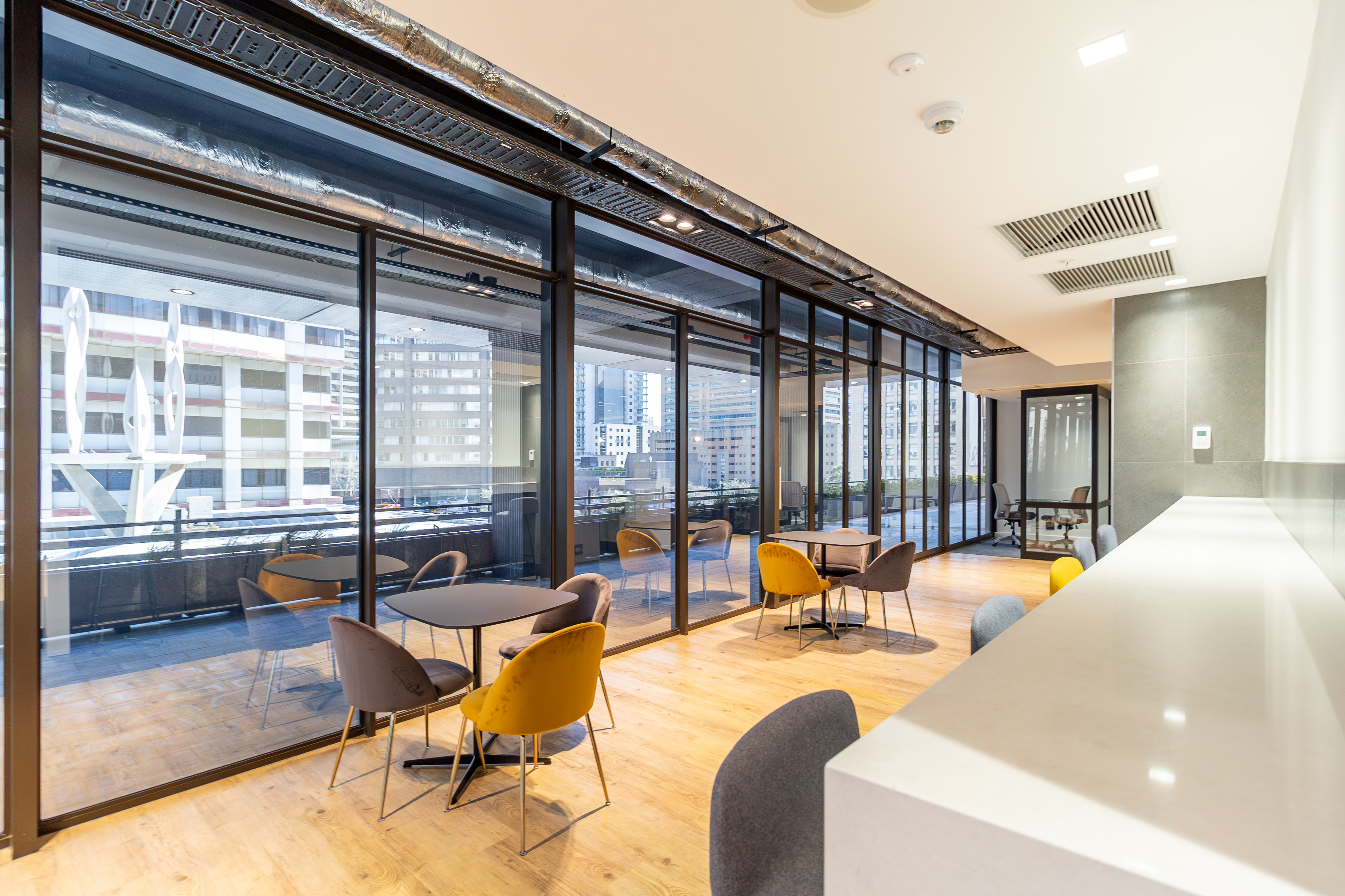 1504  Foreshore Place - 物件實景
