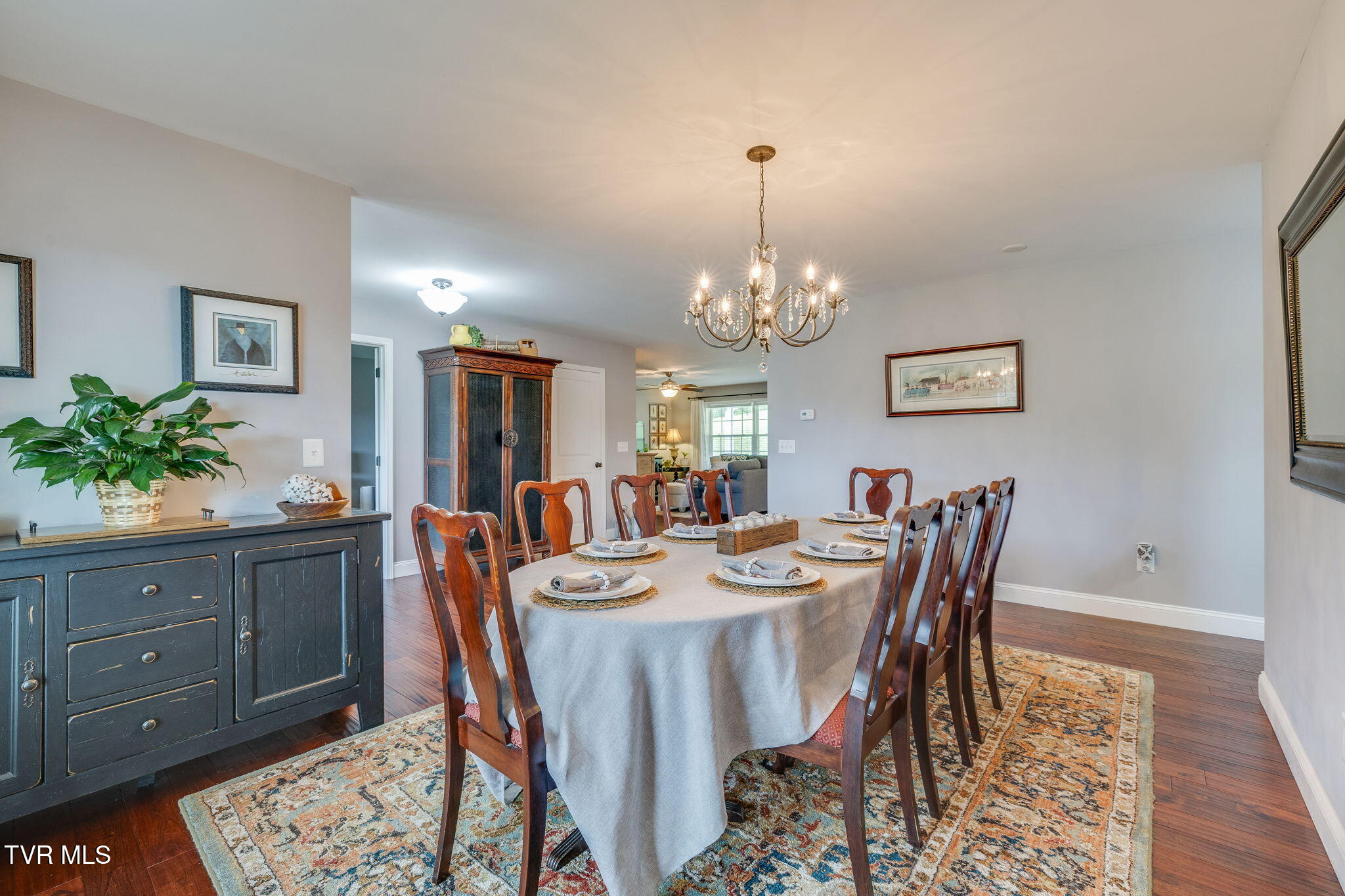 Bluff City, Tennessee, 37618, United States, 3 Bedrooms Bedrooms, ,4 BathroomsBathrooms,Residential,For Sale,2048525