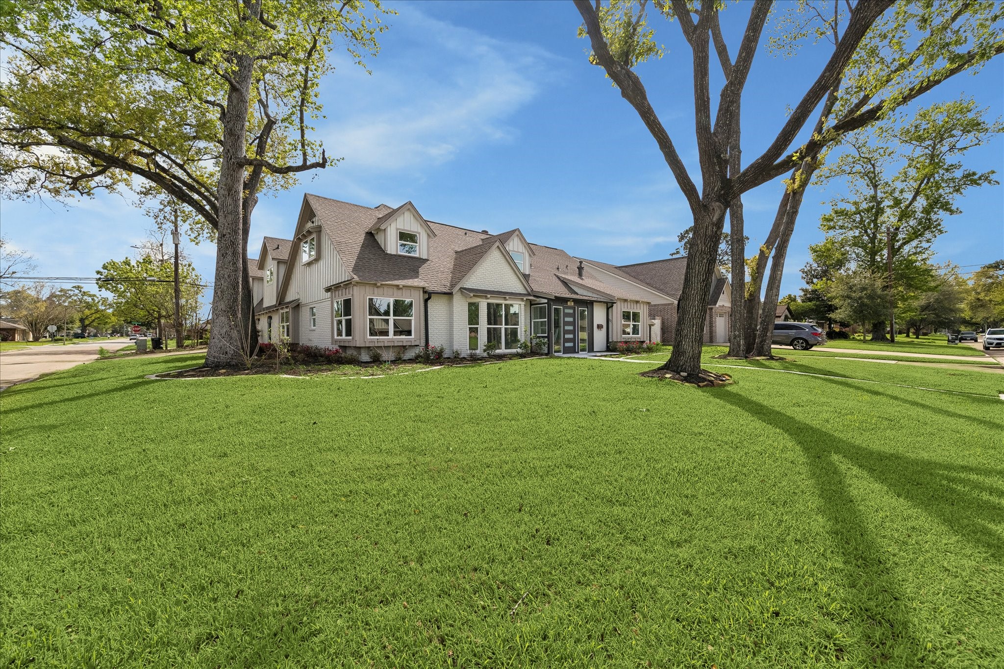  2302 Brooktree Drive - 物件實景