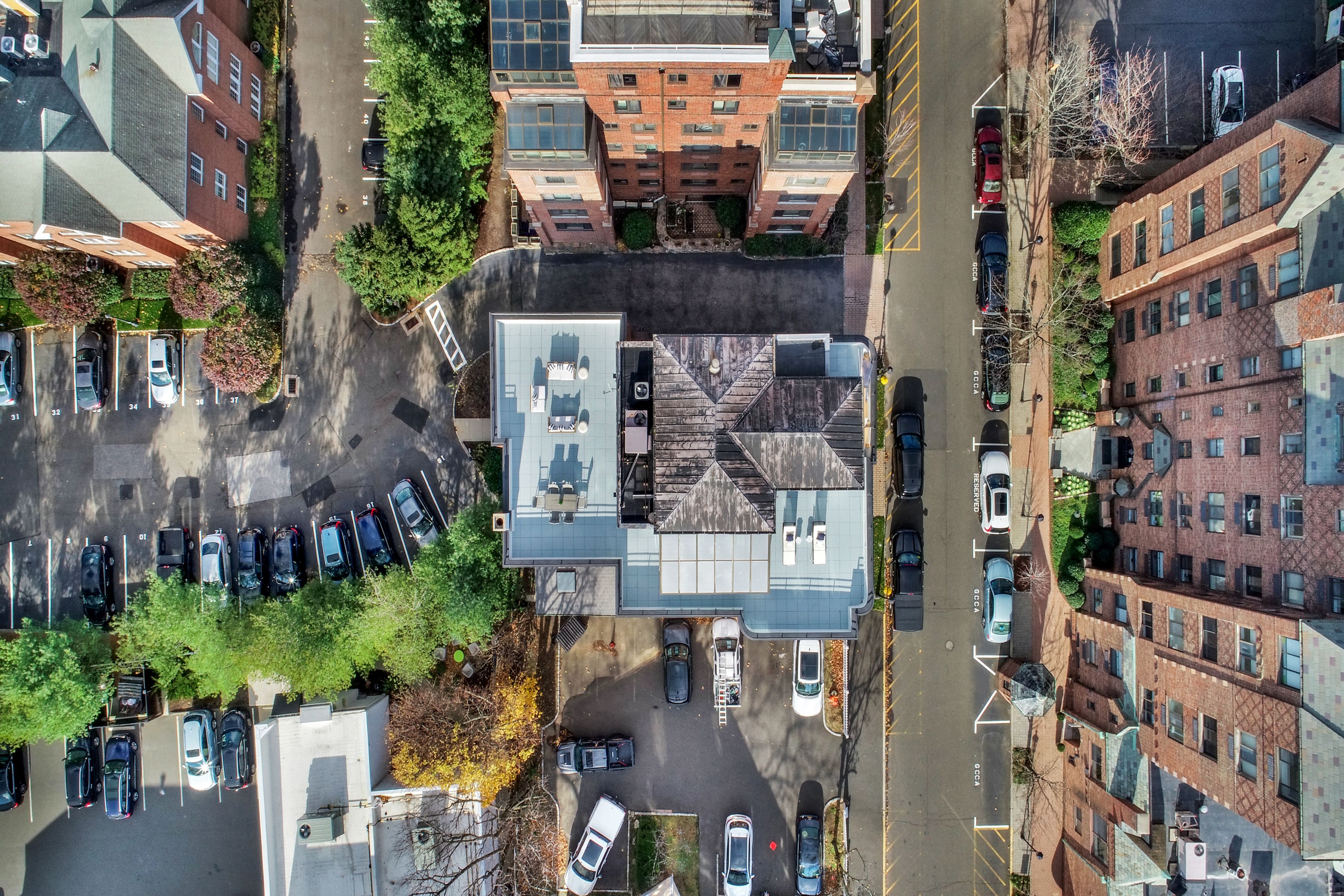  9 Lafayette Court PH - 物件實景