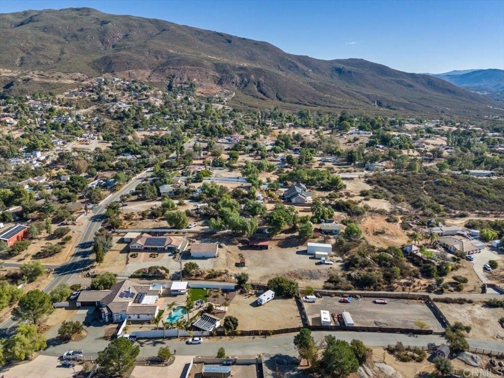 Alpine, California, 91901, United States, 4 Bedrooms Bedrooms, ,4 BathroomsBathrooms,Residential,For Sale,1905868