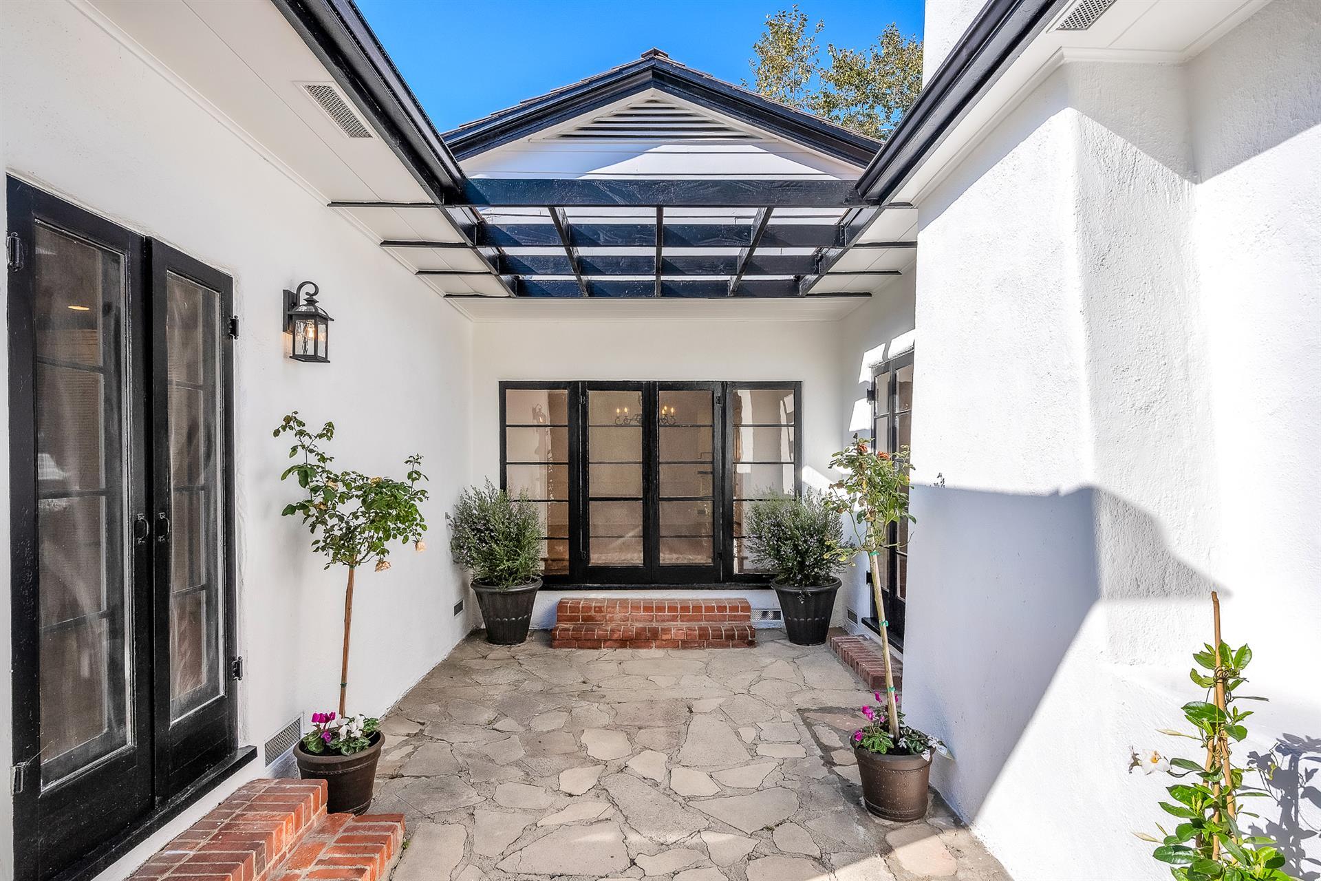  629 N Rexford Dr - 物件實景