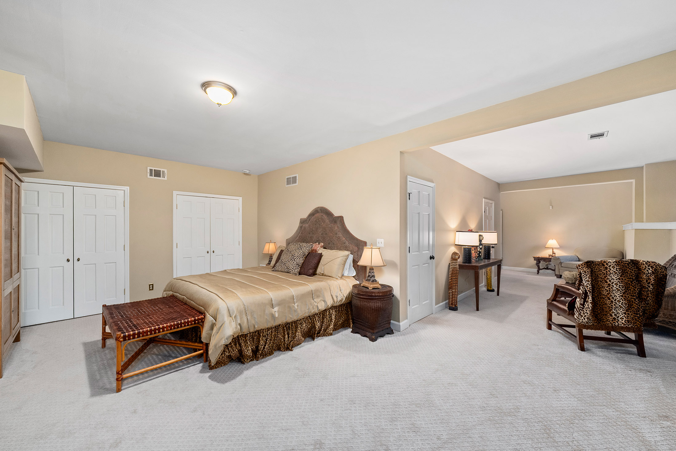  Inspired Architecture Meets Thoughtful Design at this Rare, Private, Double Lot - 物件實景