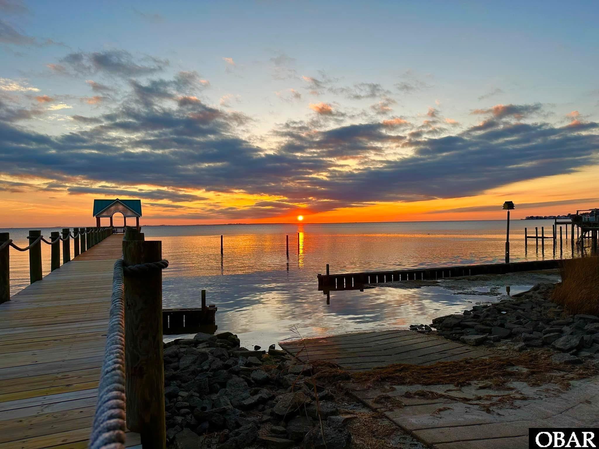 Kill Devil Hills, North Carolina, 27948, United States, 4 Bedrooms Bedrooms, ,3 BathroomsBathrooms,Residential,For Sale,1827353