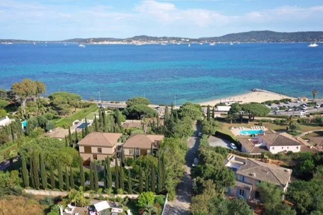 Grimaud, Provence-Alpes-Côte d?Azur, 83310, FR, 3 Bedrooms Bedrooms, ,3 BathroomsBathrooms,Residential,For Sale,1244263