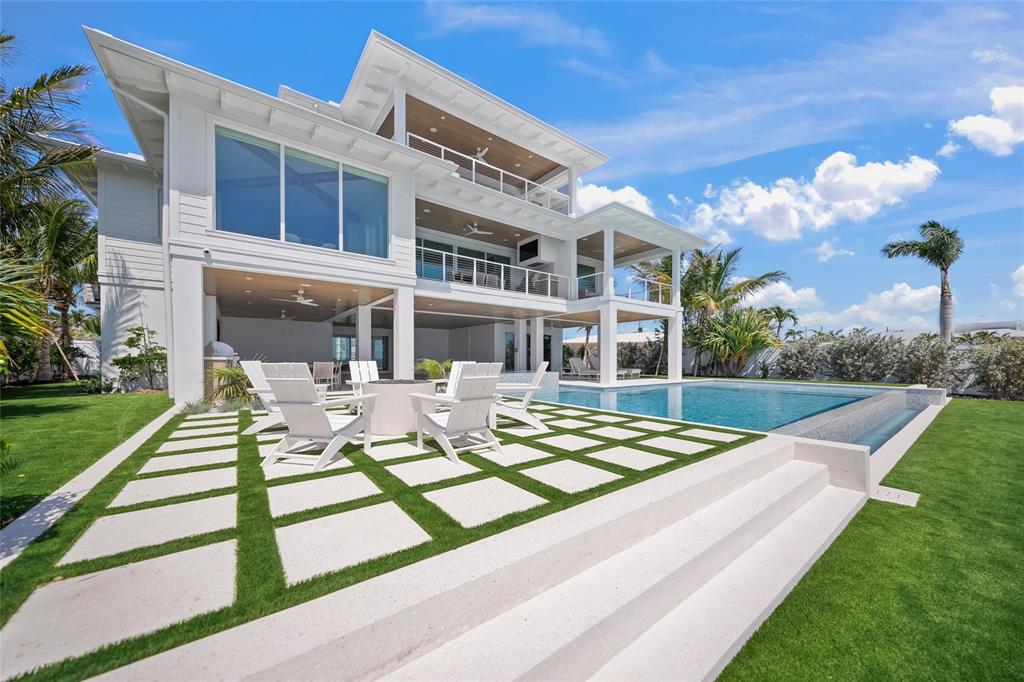 Holmes Beach, Florida, 34217, United States, 5 Bedrooms Bedrooms, ,8 BathroomsBathrooms,Residential,For Sale,1759059