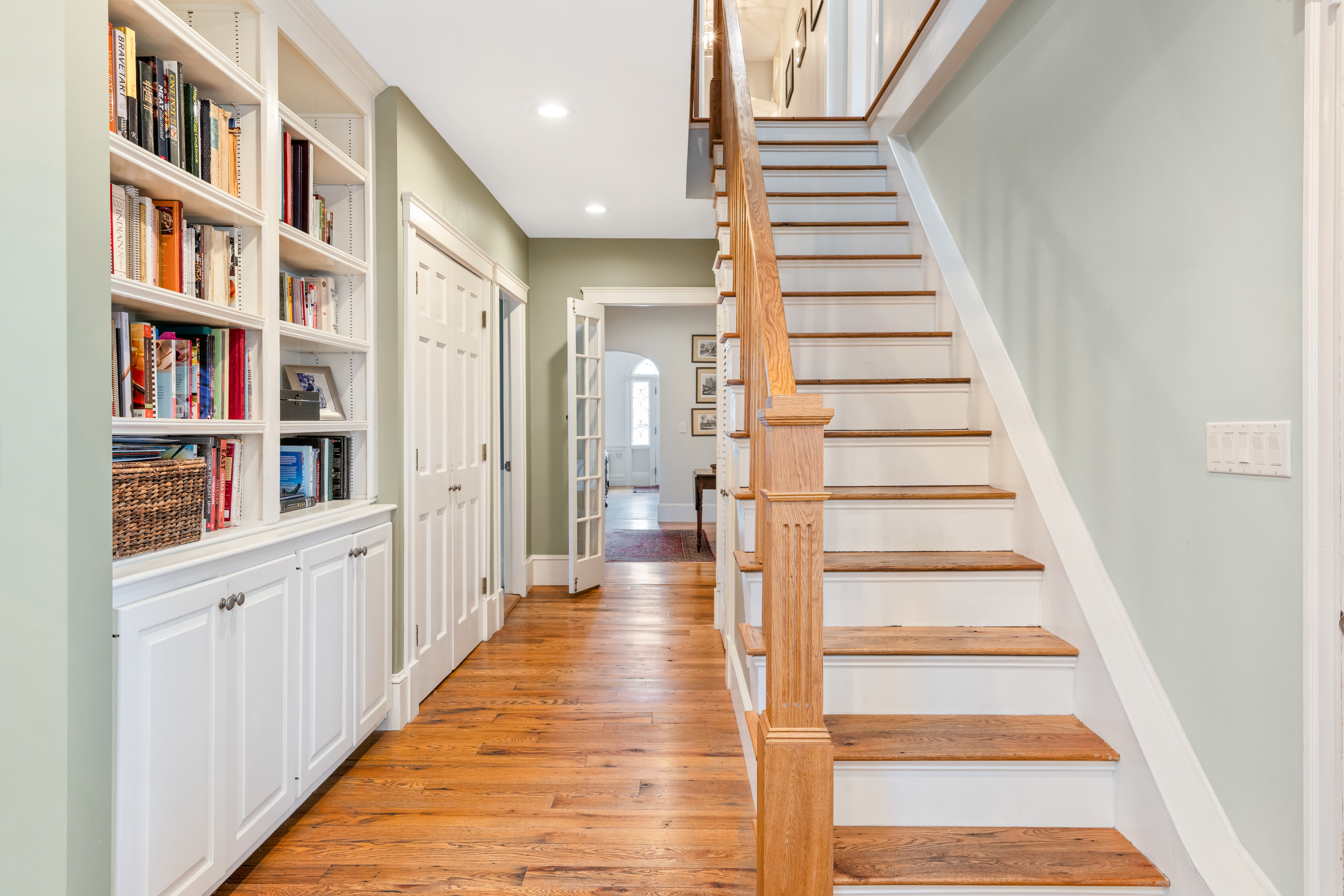 8 Washington Street, Sherborn, MA, 01770 - 物件實景