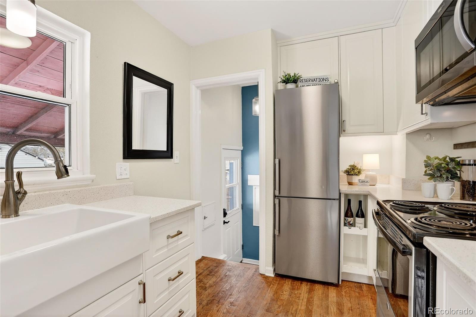 Denver, Colorado, 80212, United States, 2 Bedrooms Bedrooms, ,2 BathroomsBathrooms,Residential,For Sale,2003423