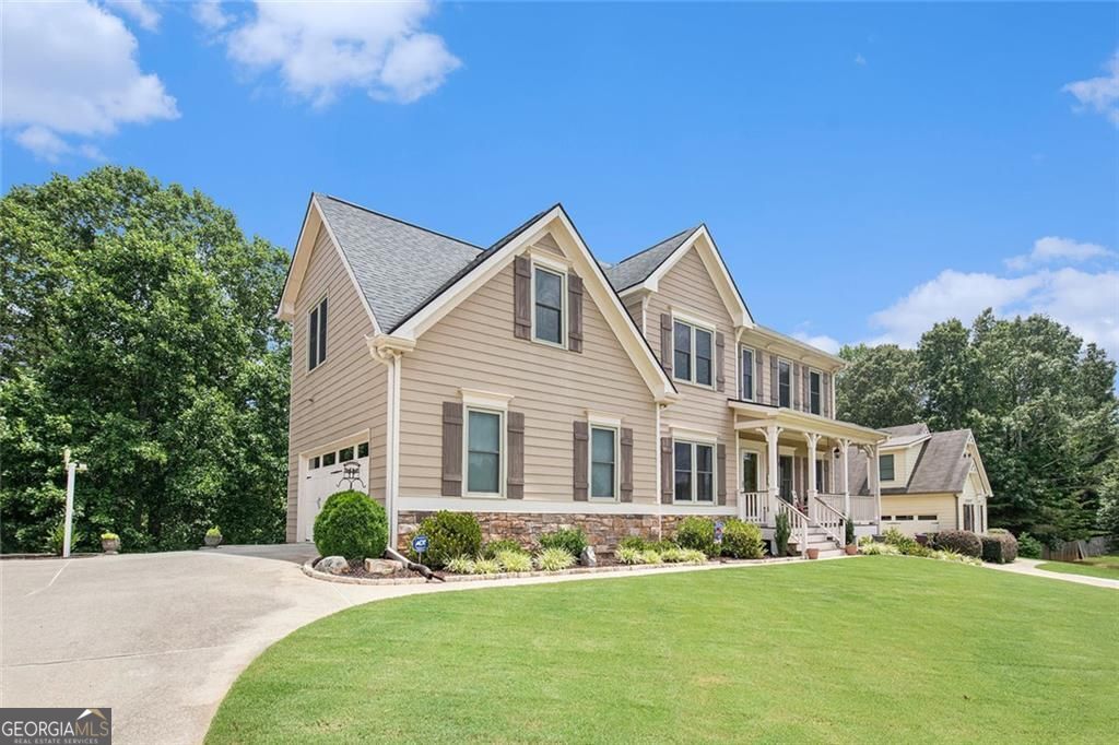 DAWSONVILLE, Georgia, 30534, United States, 3 Bedrooms Bedrooms, ,3 BathroomsBathrooms,Residential,For Sale,1894600