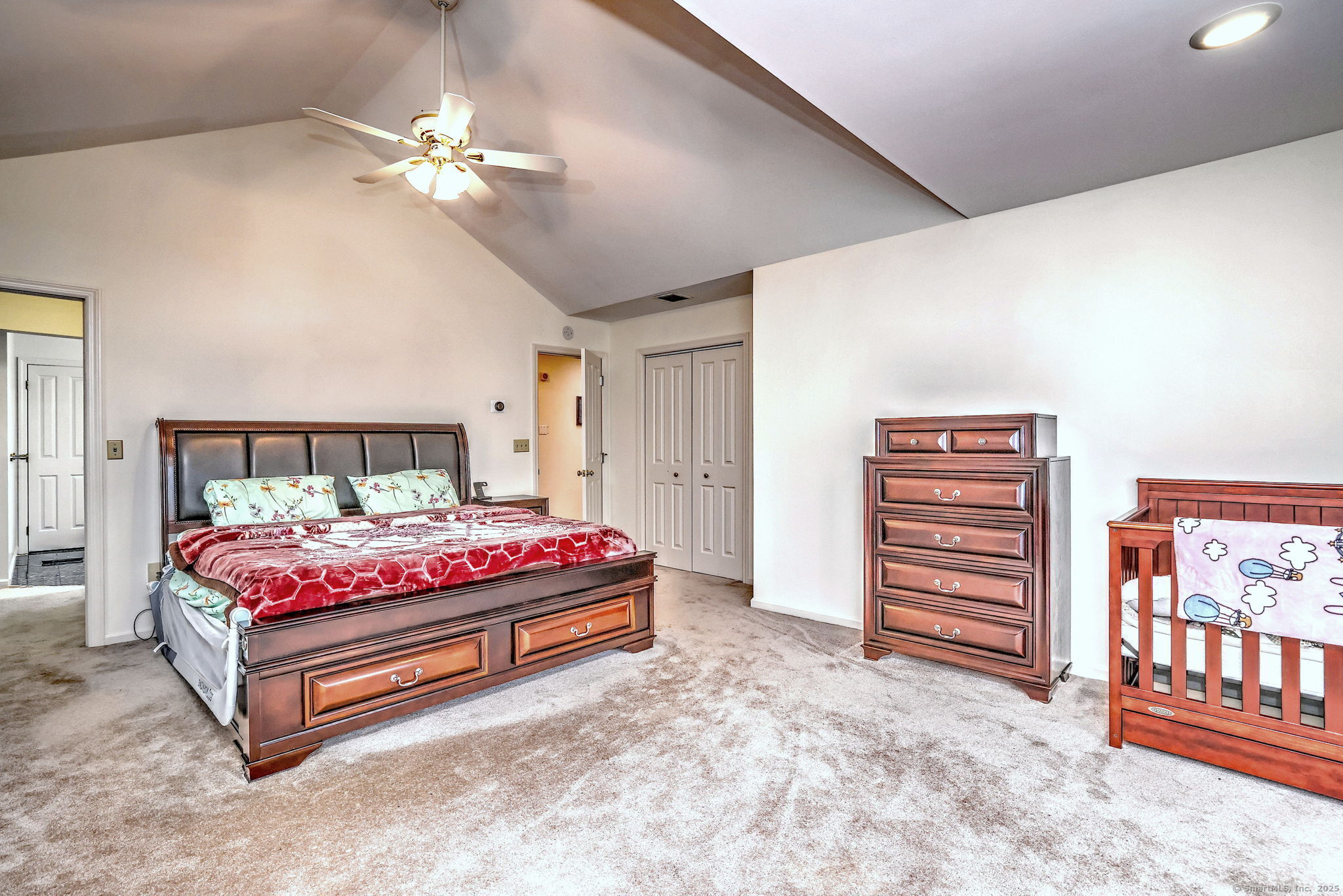 Orange, Connecticut, 06477, United States, 4 Bedrooms Bedrooms, ,4 BathroomsBathrooms,Residential,For Sale,1987664