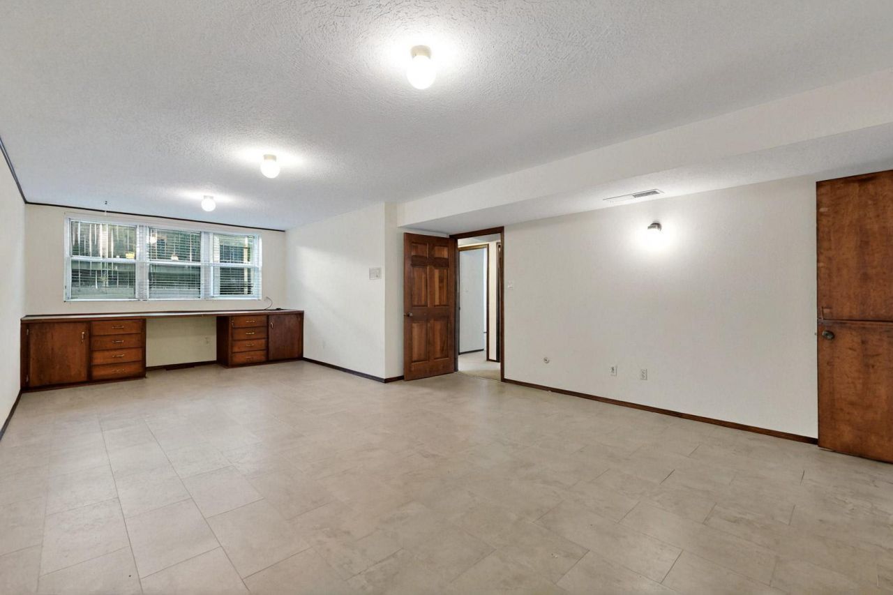 Albuquerque, New Mexico, 87123, United States, 4 Bedrooms Bedrooms, ,4 BathroomsBathrooms,Residential,For Sale,1876196