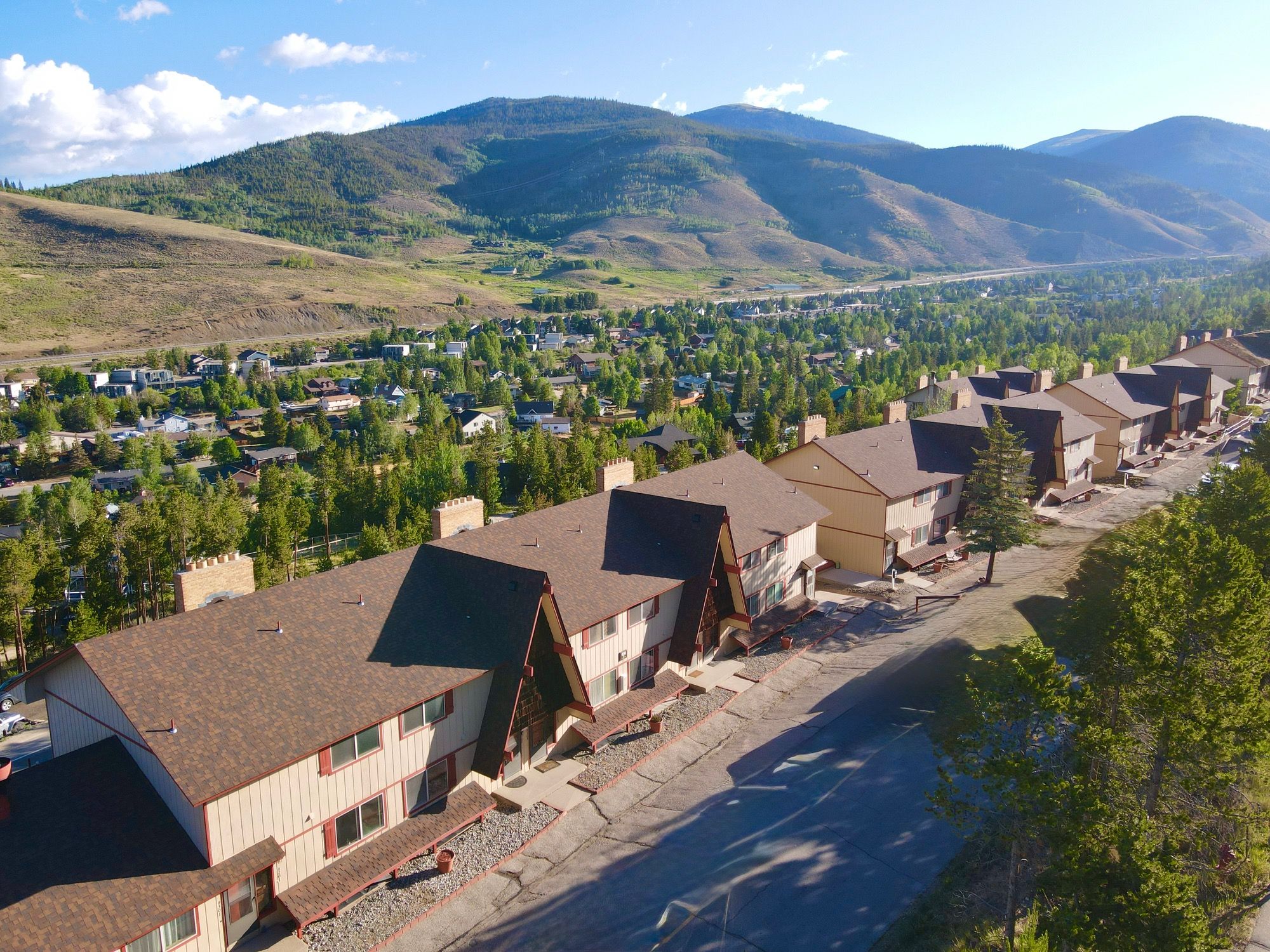  Dillon Valley Condo A-201 - 物件實景
