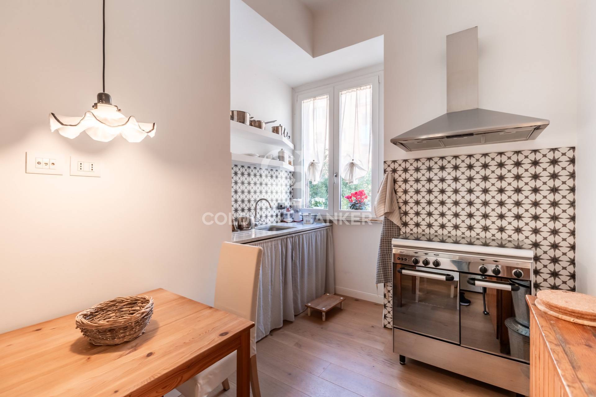 Roma, Roma, 00100, IT, 2 Bedrooms Bedrooms, ,1 BathroomBathrooms,Residential,For Sale,1720839