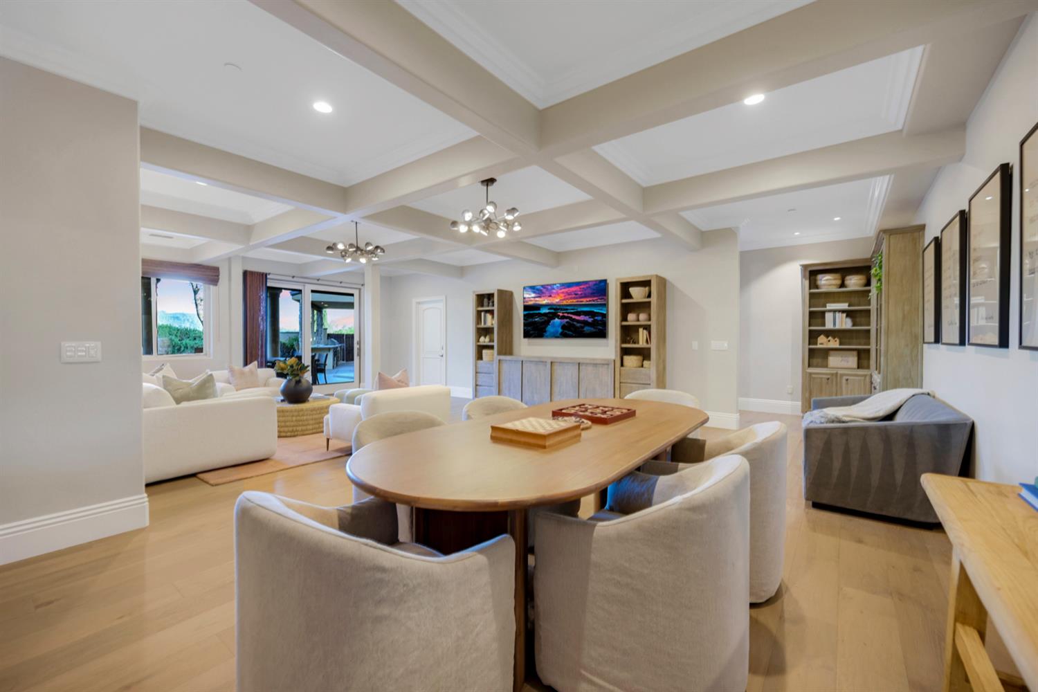 Loomis, California, 95650, United States, 6 Bedrooms Bedrooms, ,6 BathroomsBathrooms,Residential,For Sale,1908935