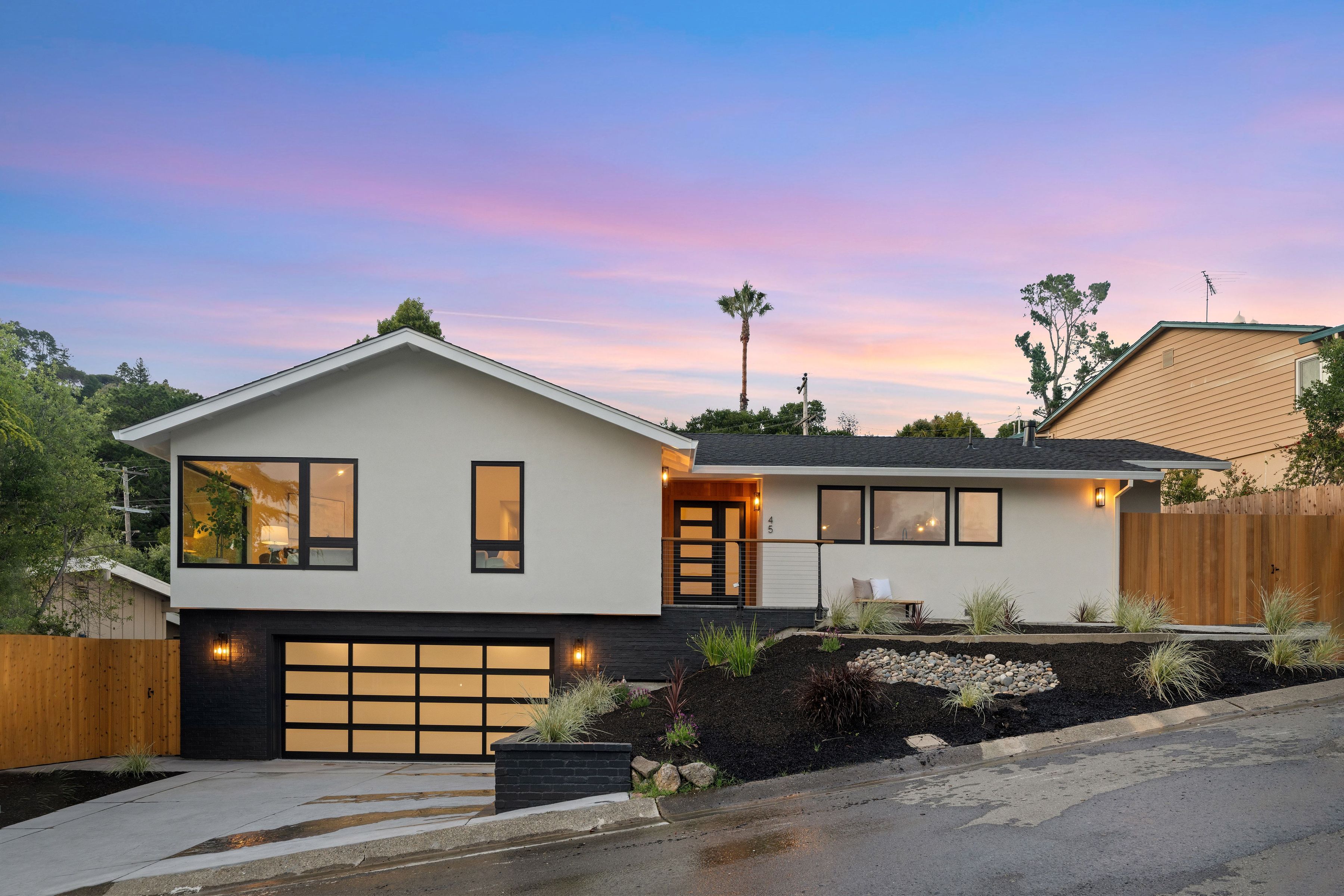  Spectacular Newly Developed Home - 物件實景