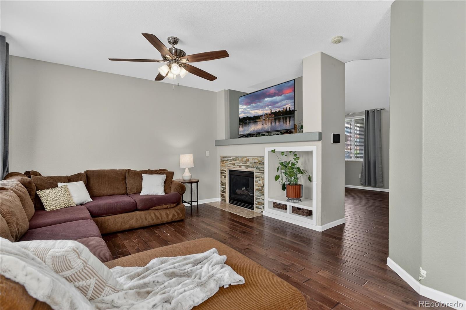 Aurora, Colorado, 80018, United States, 3 Bedrooms Bedrooms, ,3 BathroomsBathrooms,Residential,For Sale,1926277