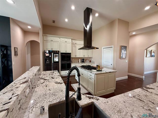 Lake Arthur, New Mexico, 88253, United States, 4 Bedrooms Bedrooms, ,4 BathroomsBathrooms,Residential,For Sale,1977233