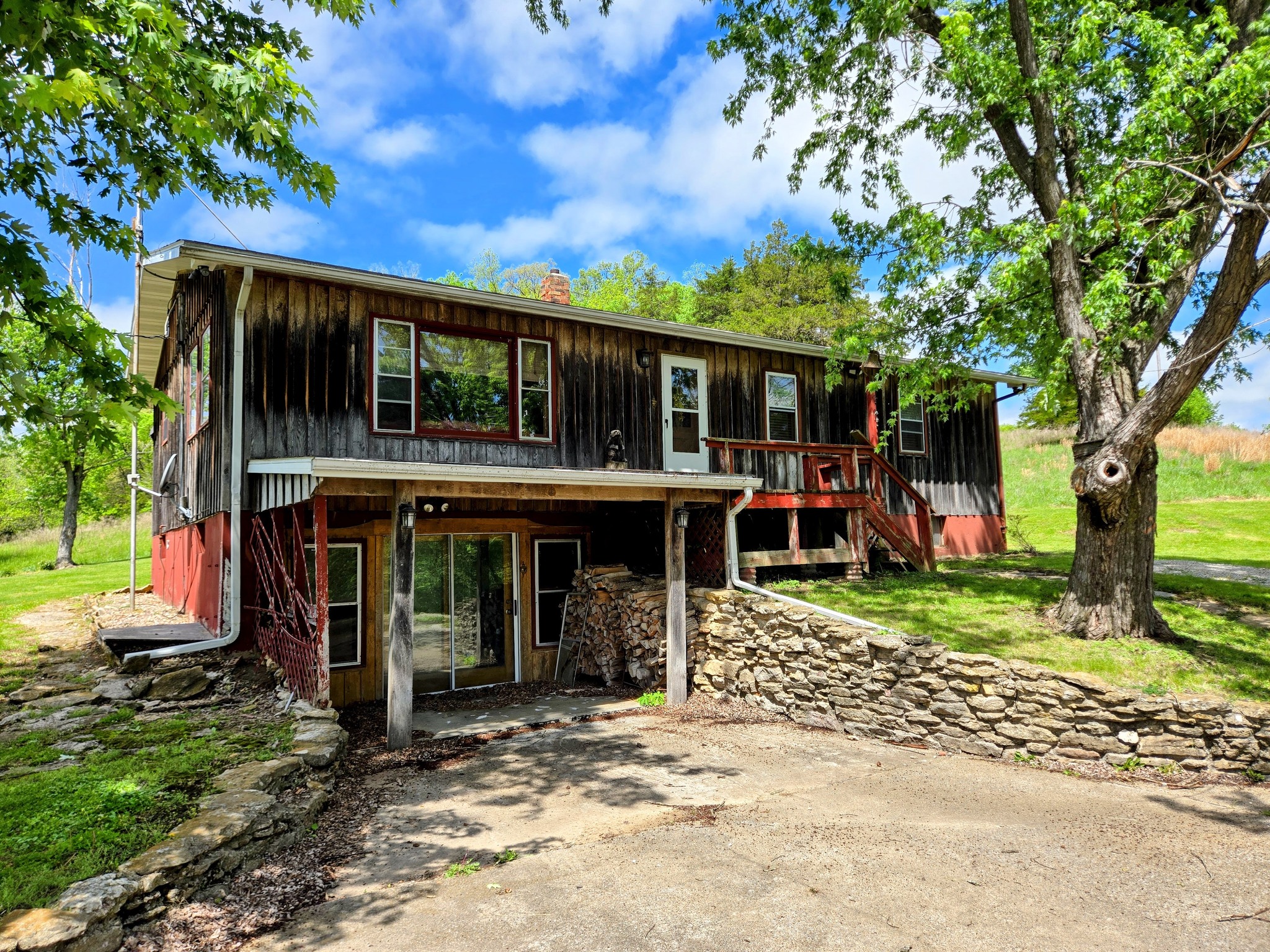 Center, Missouri, 63436, United States, 3 Bedrooms Bedrooms, ,1 BathroomBathrooms,Residential,For Sale,2043606
