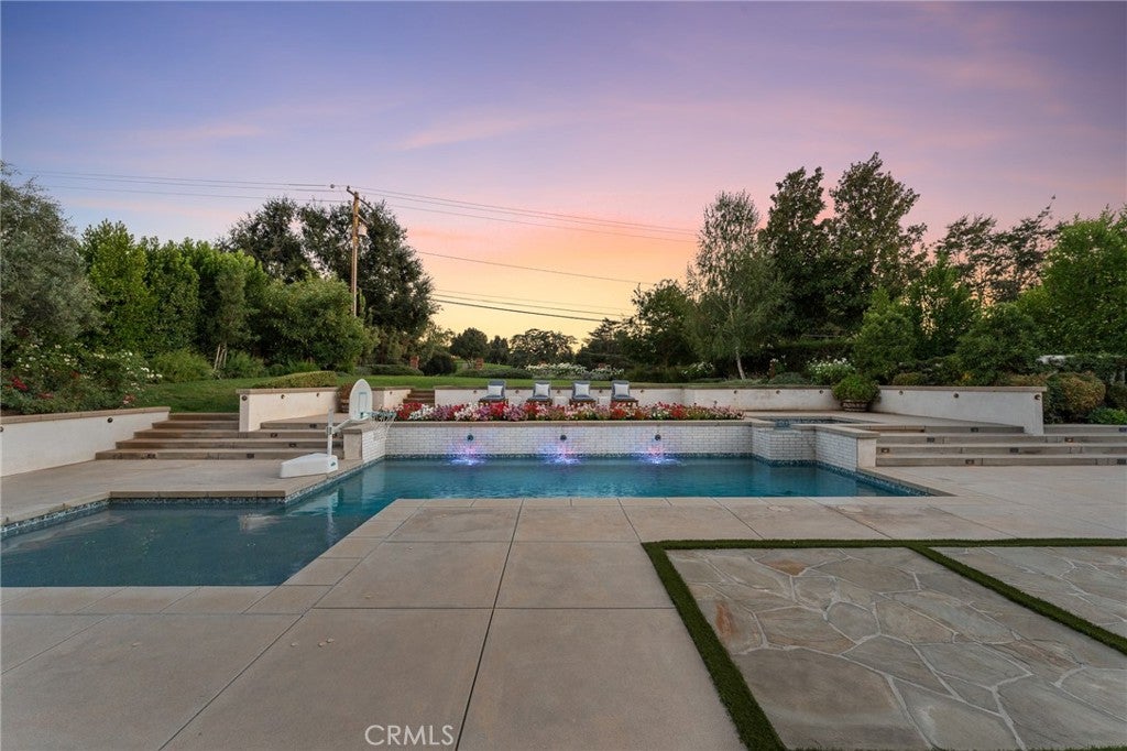 Redlands, California, 92373, United States, 5 Bedrooms Bedrooms, ,6 BathroomsBathrooms,Residential,For Sale,1984155