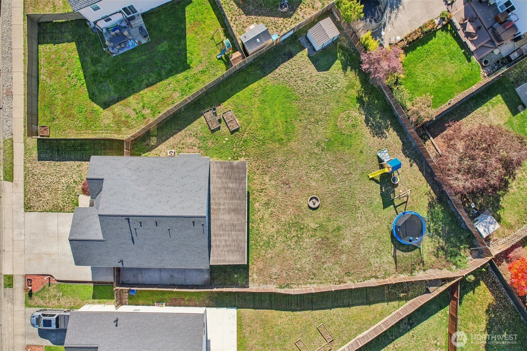 Orting, Washington, 98360, United States, 3 Bedrooms Bedrooms, ,2 BathroomsBathrooms,Residential,For Sale,1988099