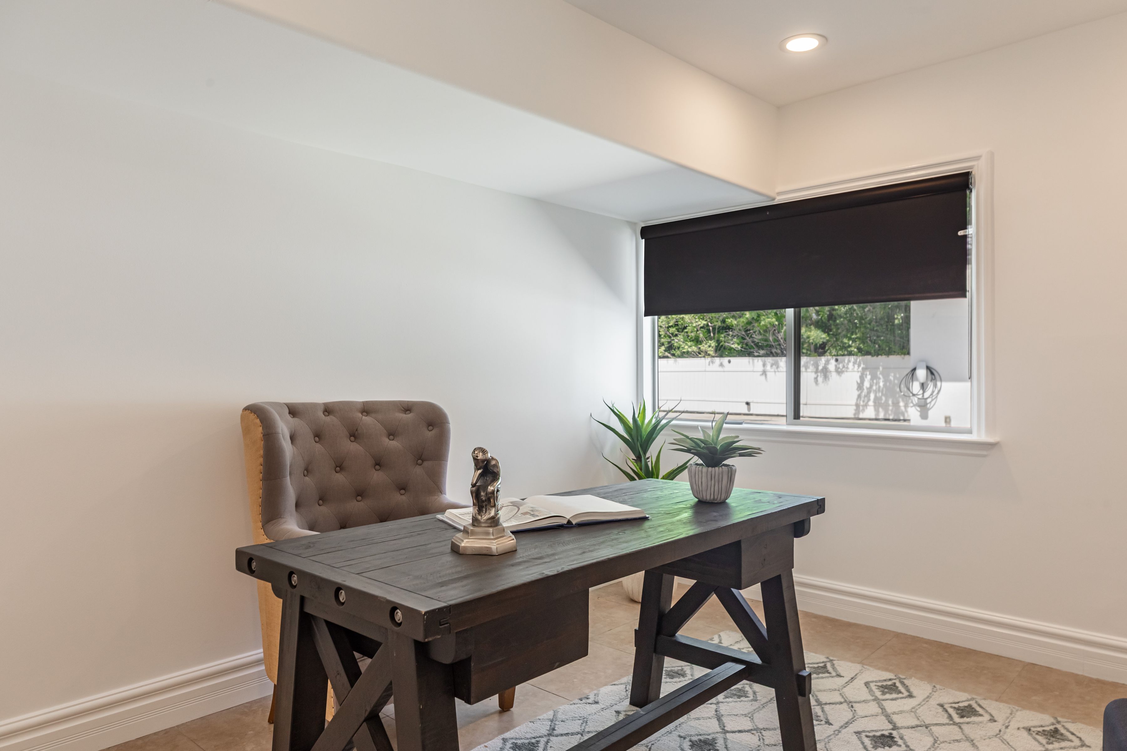  Thoughtfully Reimagined Tarzana Estate - 物件實景