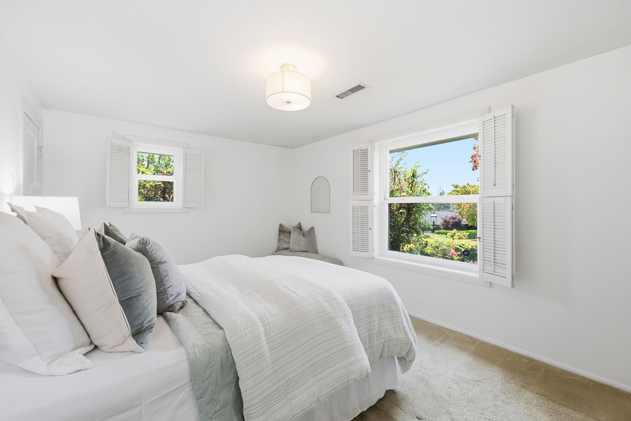  1016 Sunset Wy, Bellevue, WA 98004 - 物件實景
