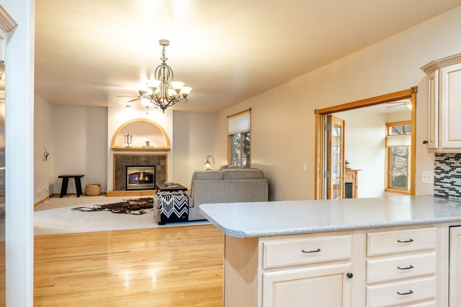 Sheridan, Wyoming, 82801, United States, 3 Bedrooms Bedrooms, ,3 BathroomsBathrooms,Residential,For Sale,2010007