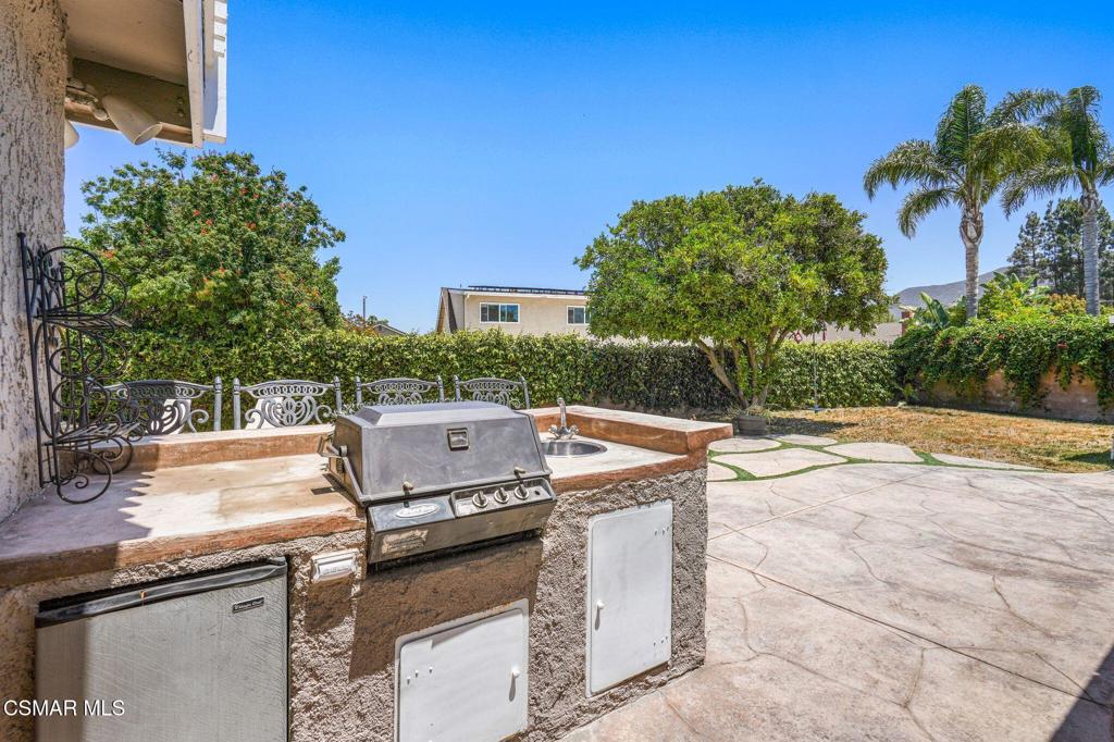 Newbury Park, California, 91320, United States, 5 Bedrooms Bedrooms, ,3 BathroomsBathrooms,Residential,For Sale,1885312