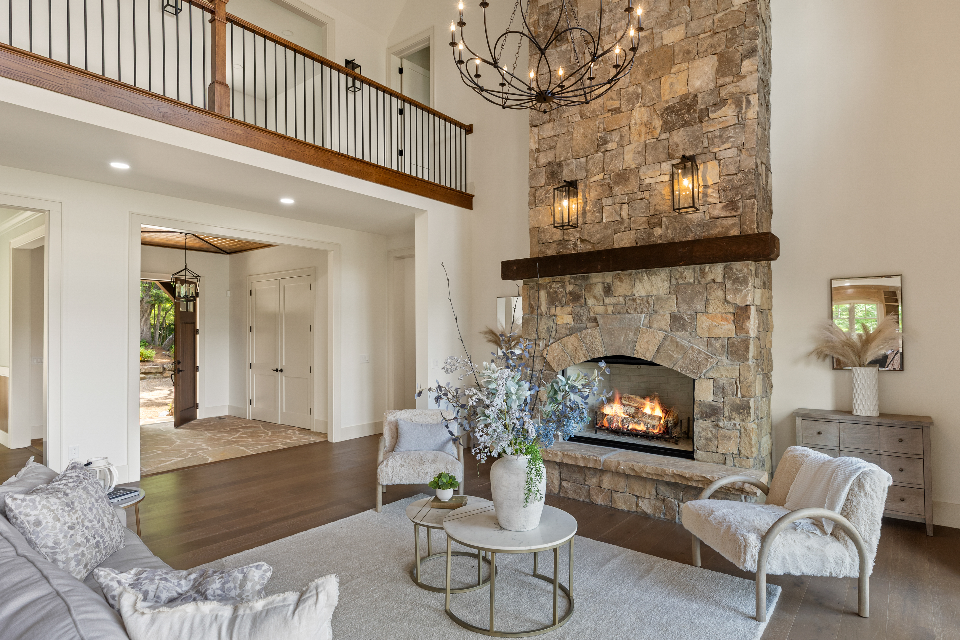  343 Ledgeview Road, Cedar Hill - 物件實景