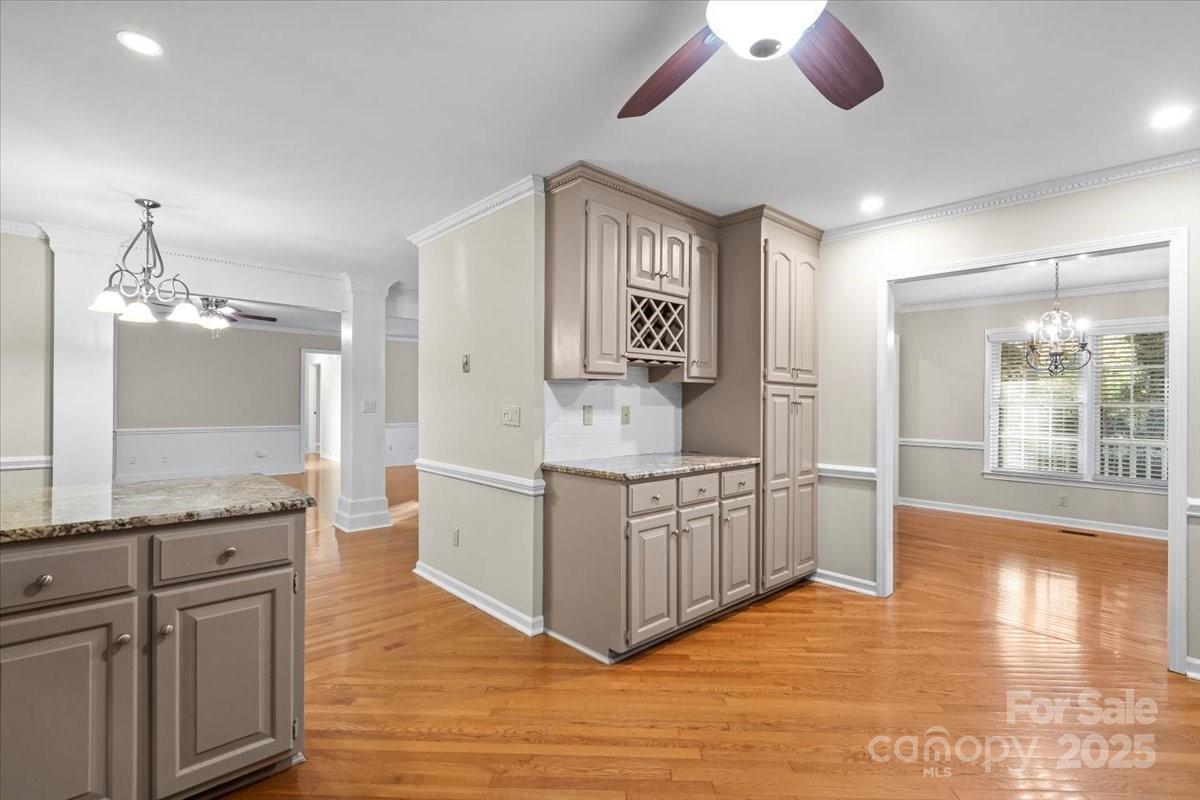 Kannapolis, North Carolina, 28081, United States, 3 Bedrooms Bedrooms, ,4 BathroomsBathrooms,Residential,For Sale,1989536