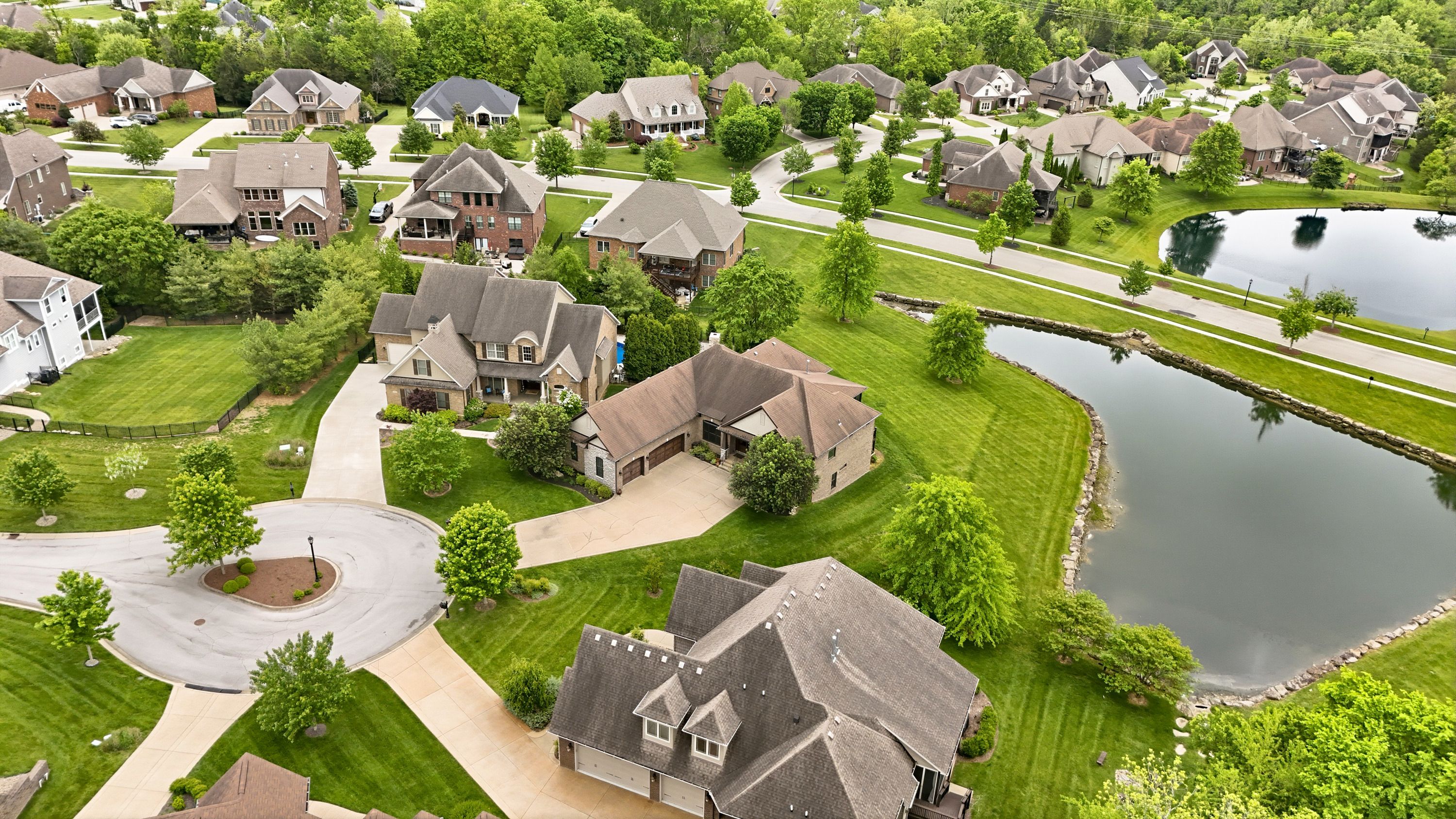  17000 Isabella View Place, Louisville, KY 40023 - 物件實景