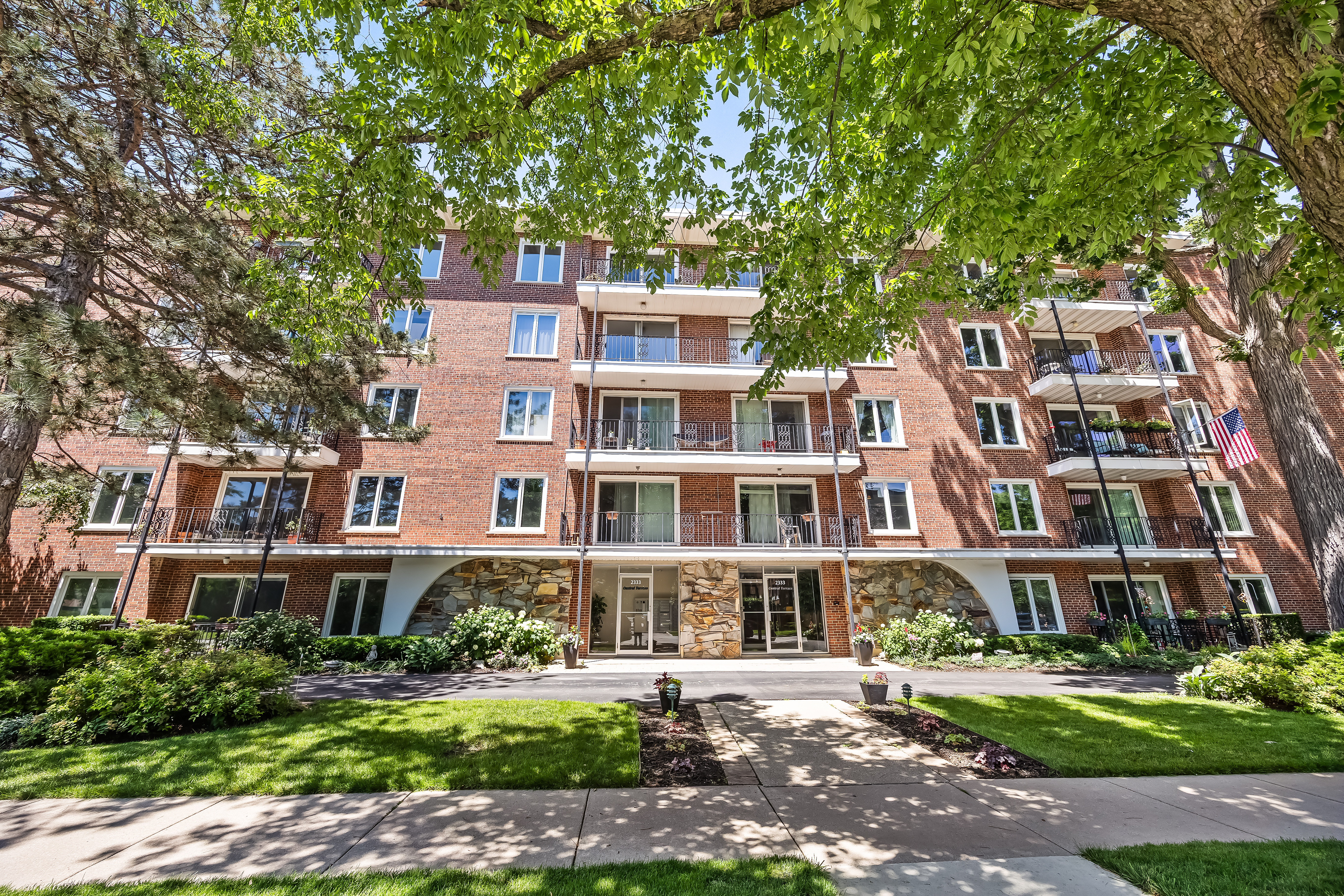  2333 Central Street, Evanston, IL, 60201 - 物件實景