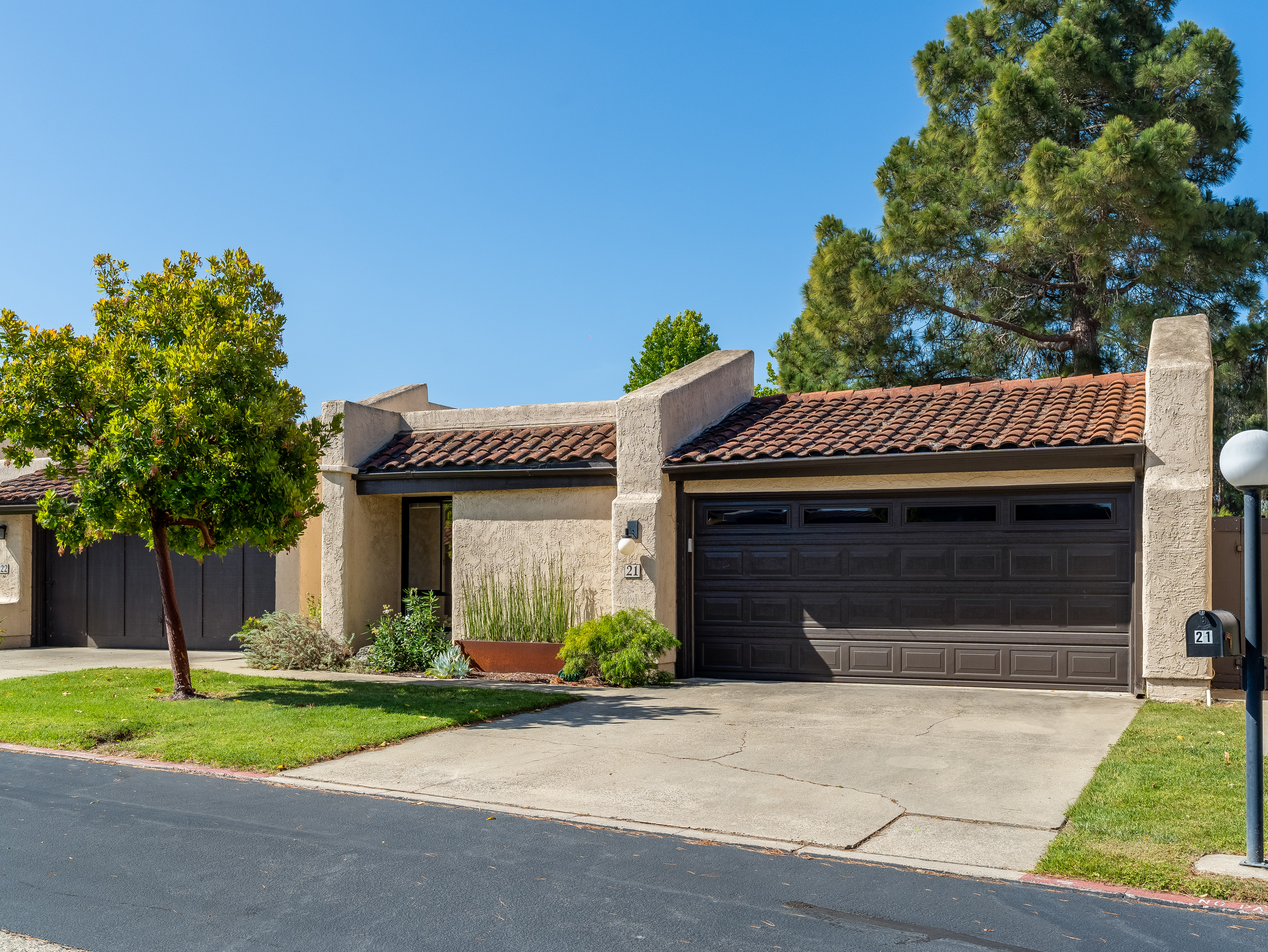  Single-Level Los Verdes Park Home with Hillside Views - 物件實景