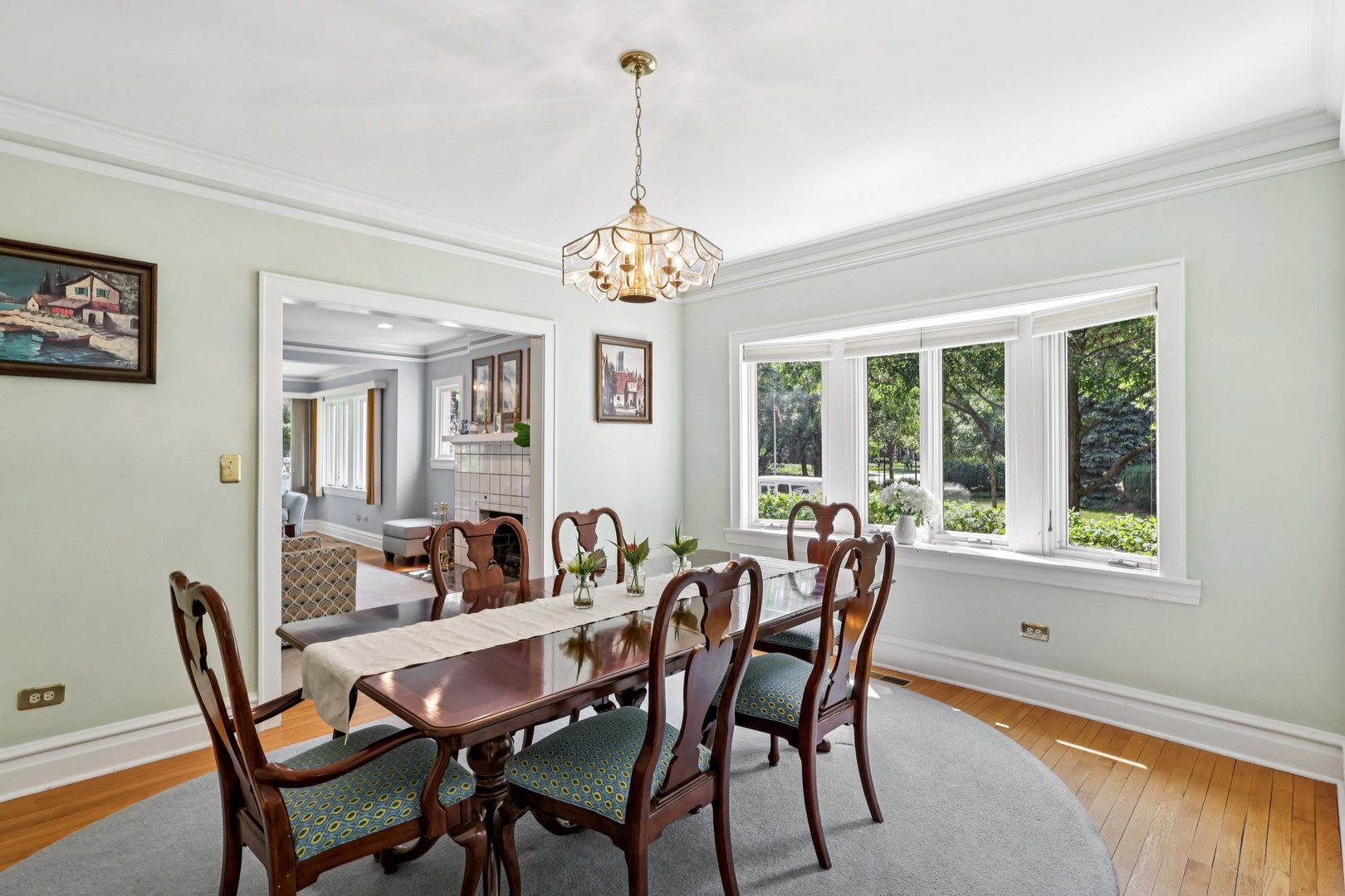 Evanston, Illinois, 60201, United States, 4 Bedrooms Bedrooms, ,4 BathroomsBathrooms,Residential,For Sale,1941847