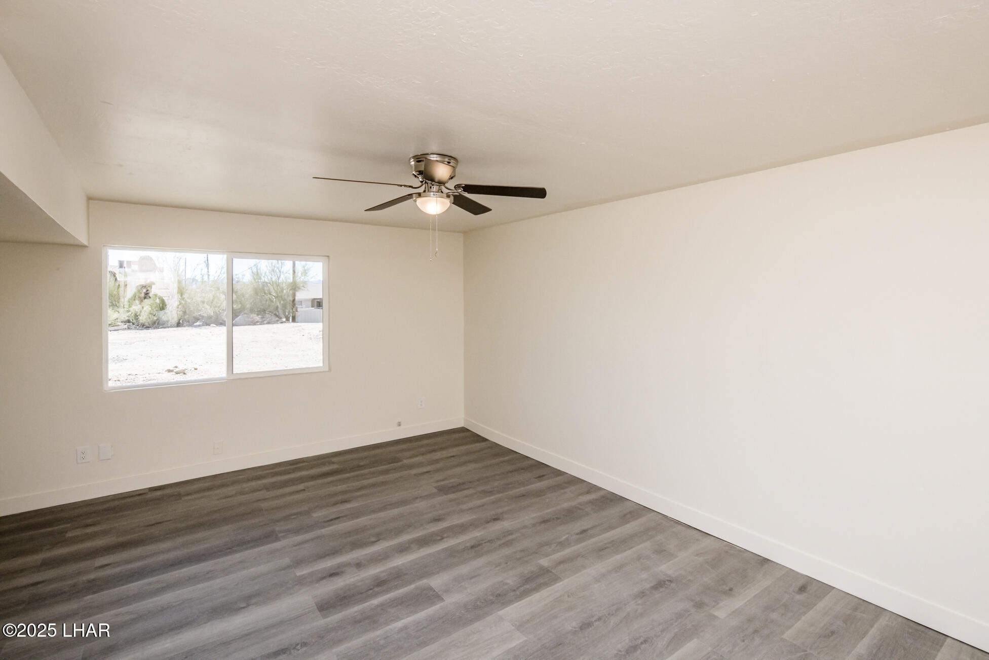 Lake Havasu City, Arizona, 86403, United States, 6 Bedrooms Bedrooms, ,2 BathroomsBathrooms,Residential,For Sale,1744753