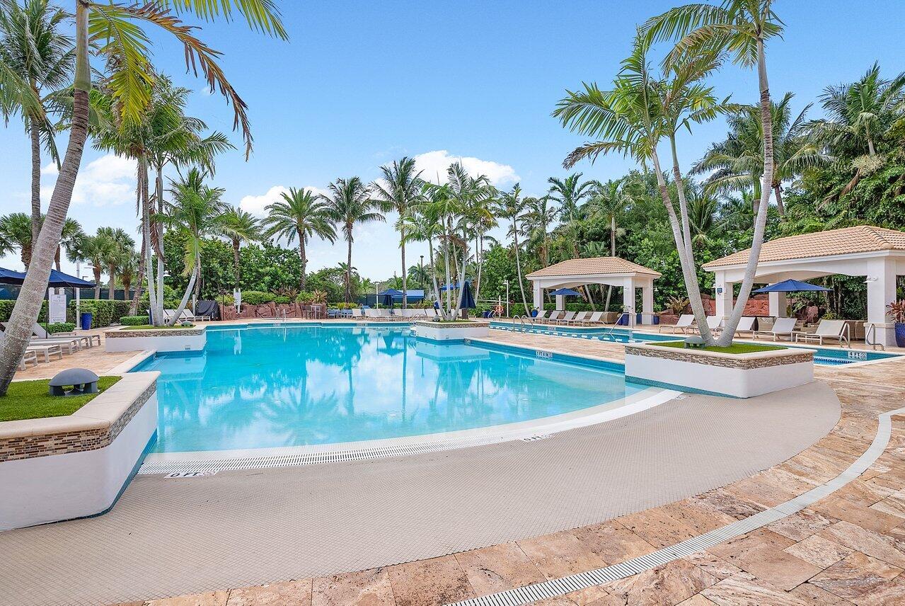 17607 Bocaire Place, Boca Raton, Florida, 33487, United States, 6 Bedrooms Bedrooms, ,5 BathroomsBathrooms,Residential,For Sale,17607 Bocaire Place,1679087