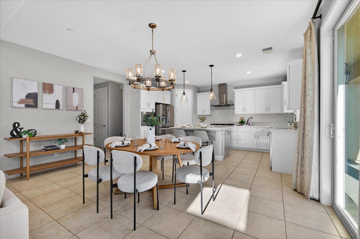 Fresno, California, 93730, United States, 3 Bedrooms Bedrooms, ,3 BathroomsBathrooms,Residential,For Sale,2008537