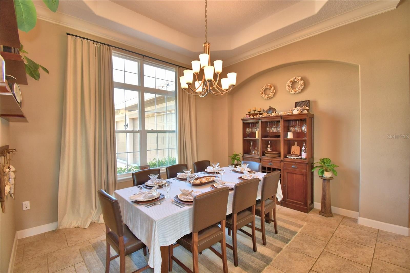 DAVENPORT, Florida, 33837, United States, 5 Bedrooms Bedrooms, ,4 BathroomsBathrooms,Residential,For Sale,1975734