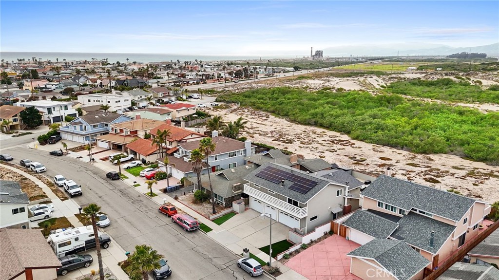 Oxnard, California, 93035, United States, 5 Bedrooms Bedrooms, ,1 BathroomBathrooms,Residential,For Sale,1847302