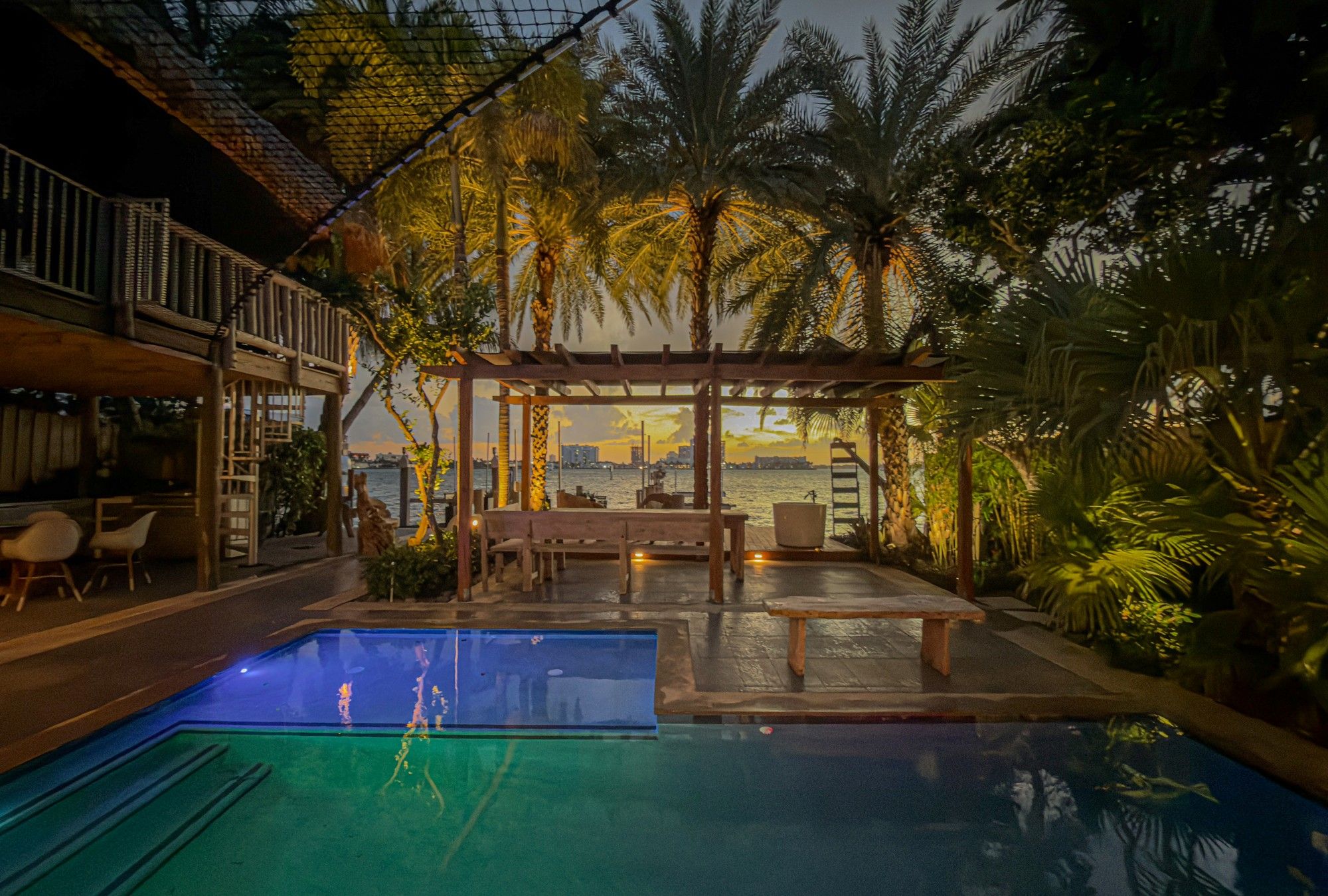  2440 N Shore Ter, Miami Beach, FL, 33141 - 物件實景