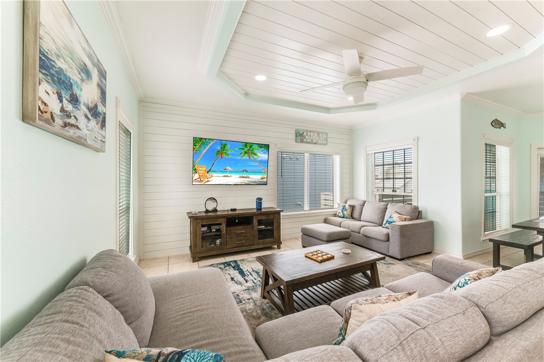 Corpus Christi, Texas, 78418, United States, 3 Bedrooms Bedrooms, ,4 BathroomsBathrooms,Residential,For Sale,1758670
