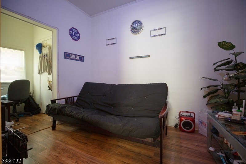 Linden City, New Jersey, 07036-2802, United States, 4 Bedrooms Bedrooms, ,2 BathroomsBathrooms,Residential,For Sale,1977001