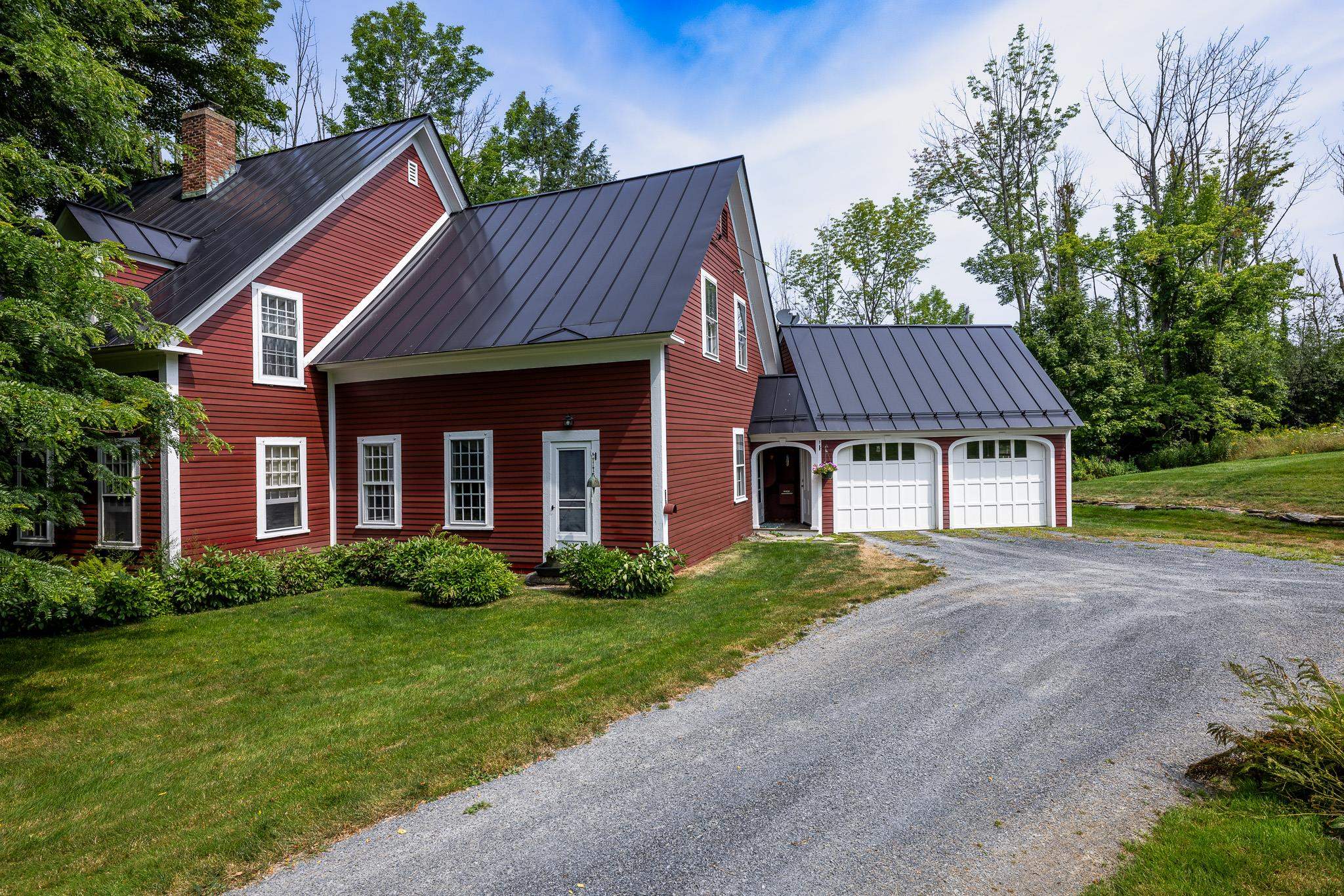 Lyme, New Hampshire, 03768, United States, 4 Bedrooms Bedrooms, ,2 BathroomsBathrooms,Residential,For Sale,1925252