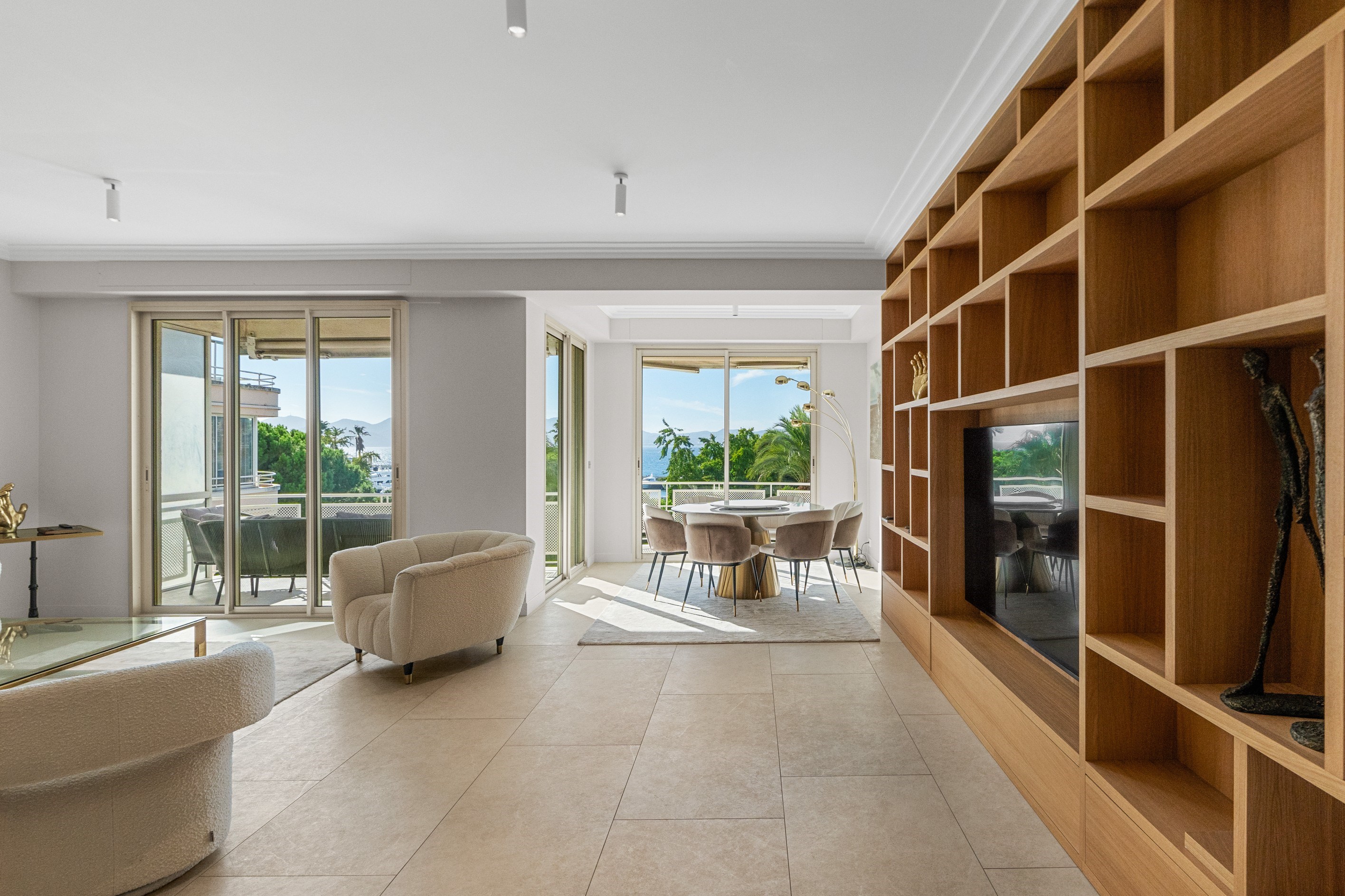  2-bedroom apartment for sale on the Croisette in Cannes, 97 sqm, terraces - 物件實景