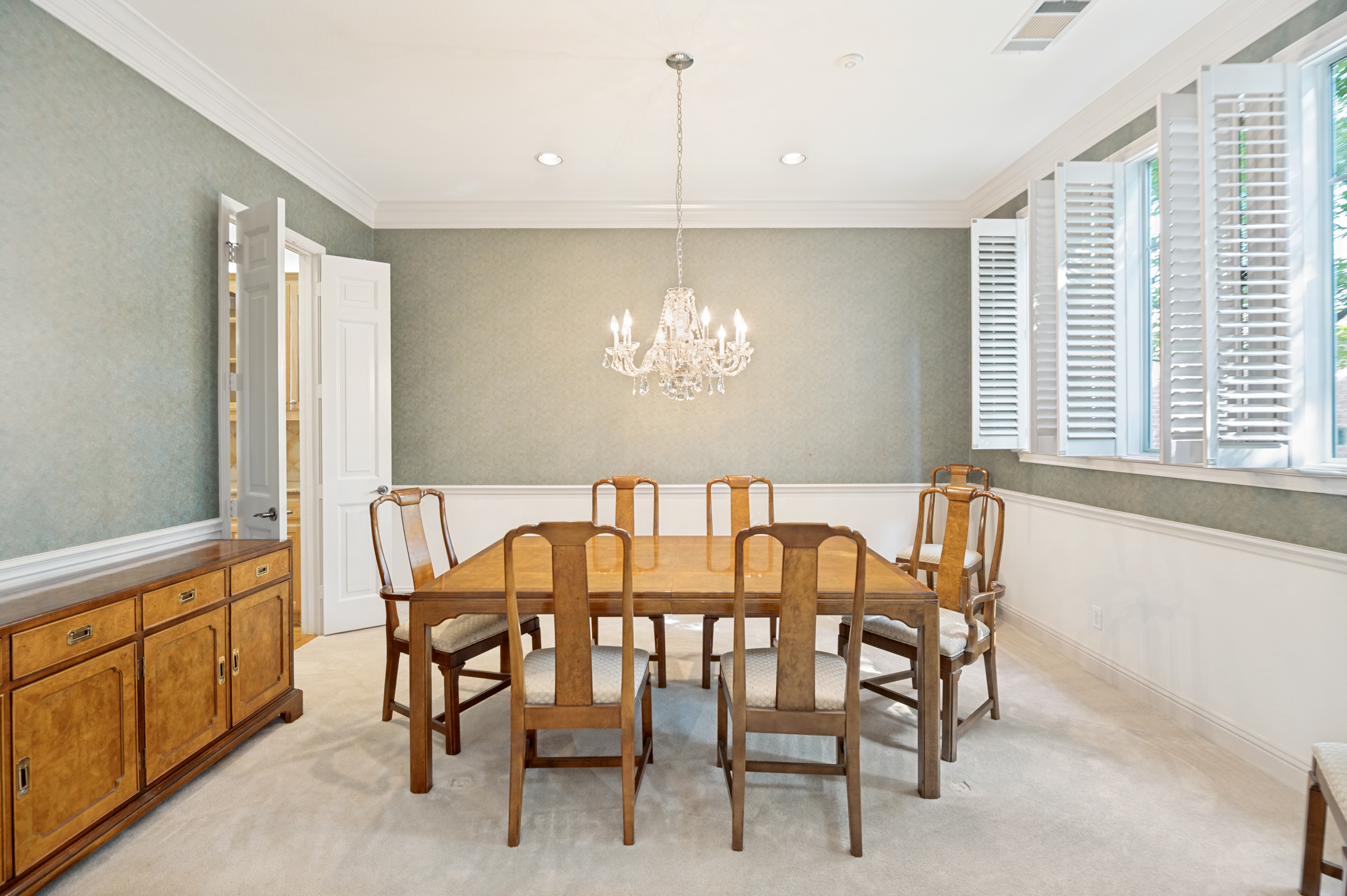  Excellent Opportunity on Edith Court in Midway Hollow - 物件實景