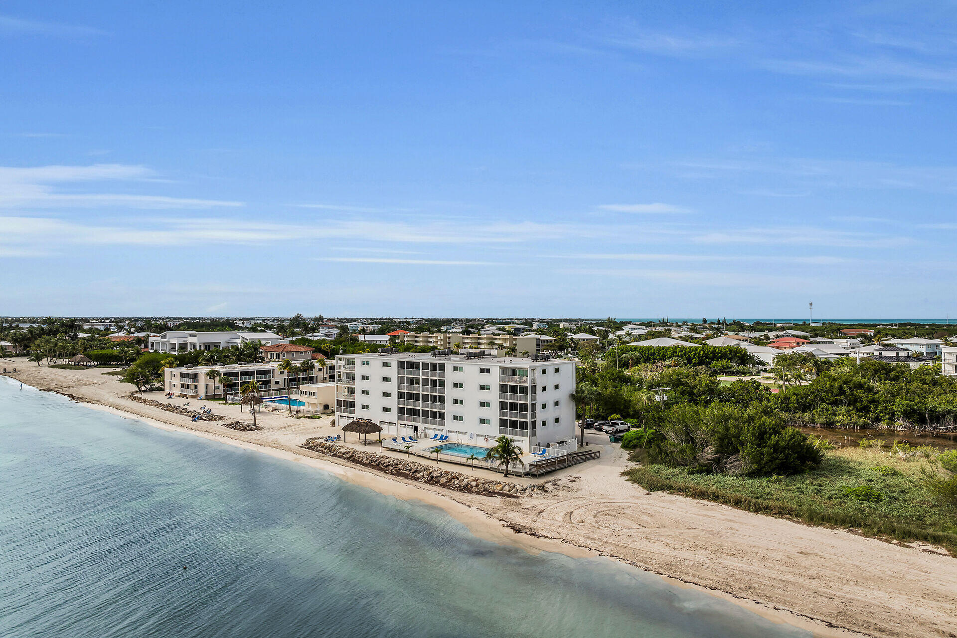 MARATHON, Florida, 33050, United States, 2 Bedrooms Bedrooms, ,2 BathroomsBathrooms,Residential,For Sale,1690703